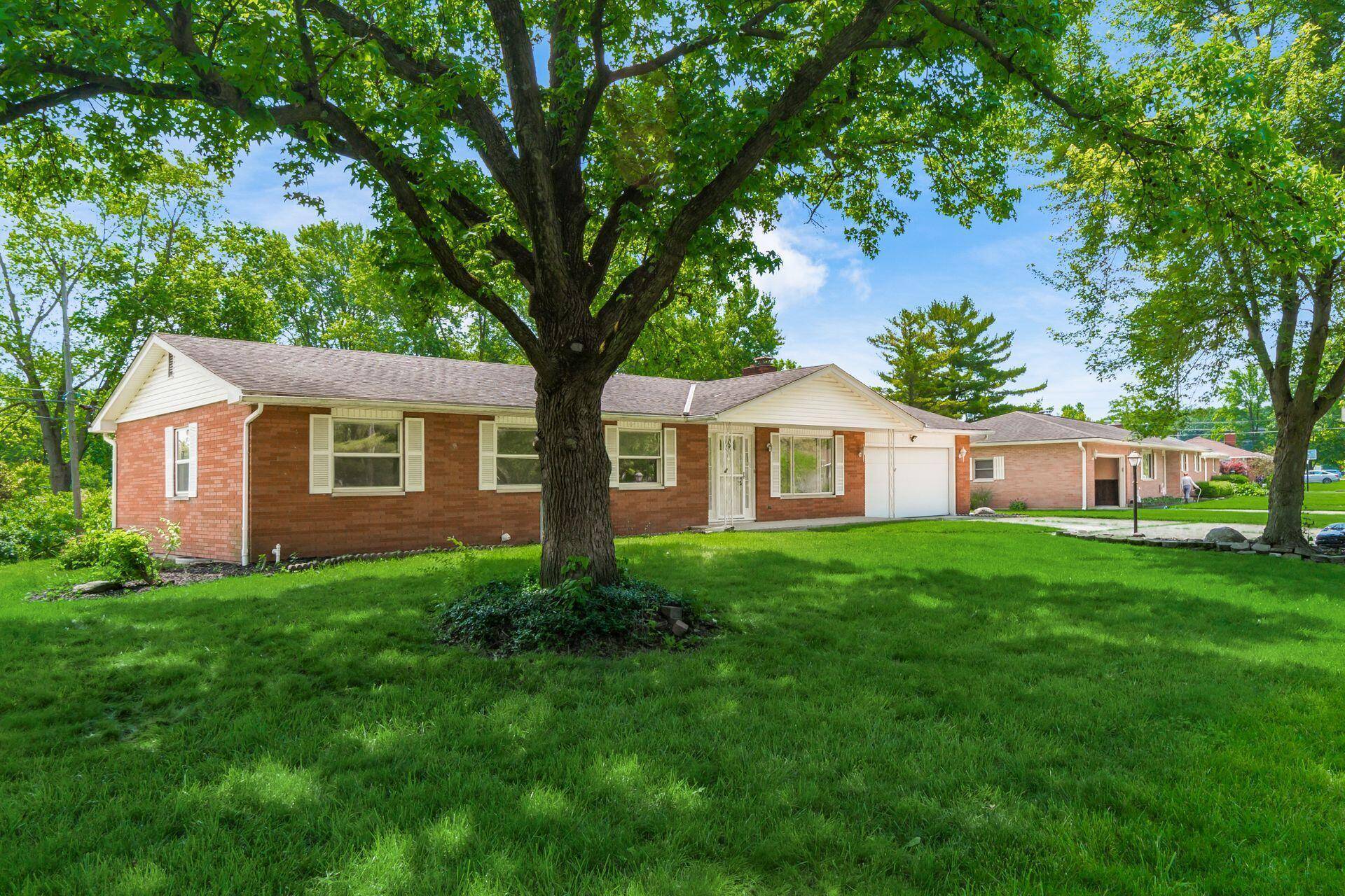 Grove City, OH 43123,5166 Southern Grove Drive