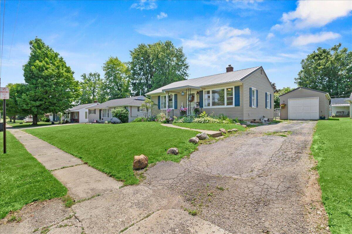 Bellefontaine, OH 43311,404 E Lake Avenue