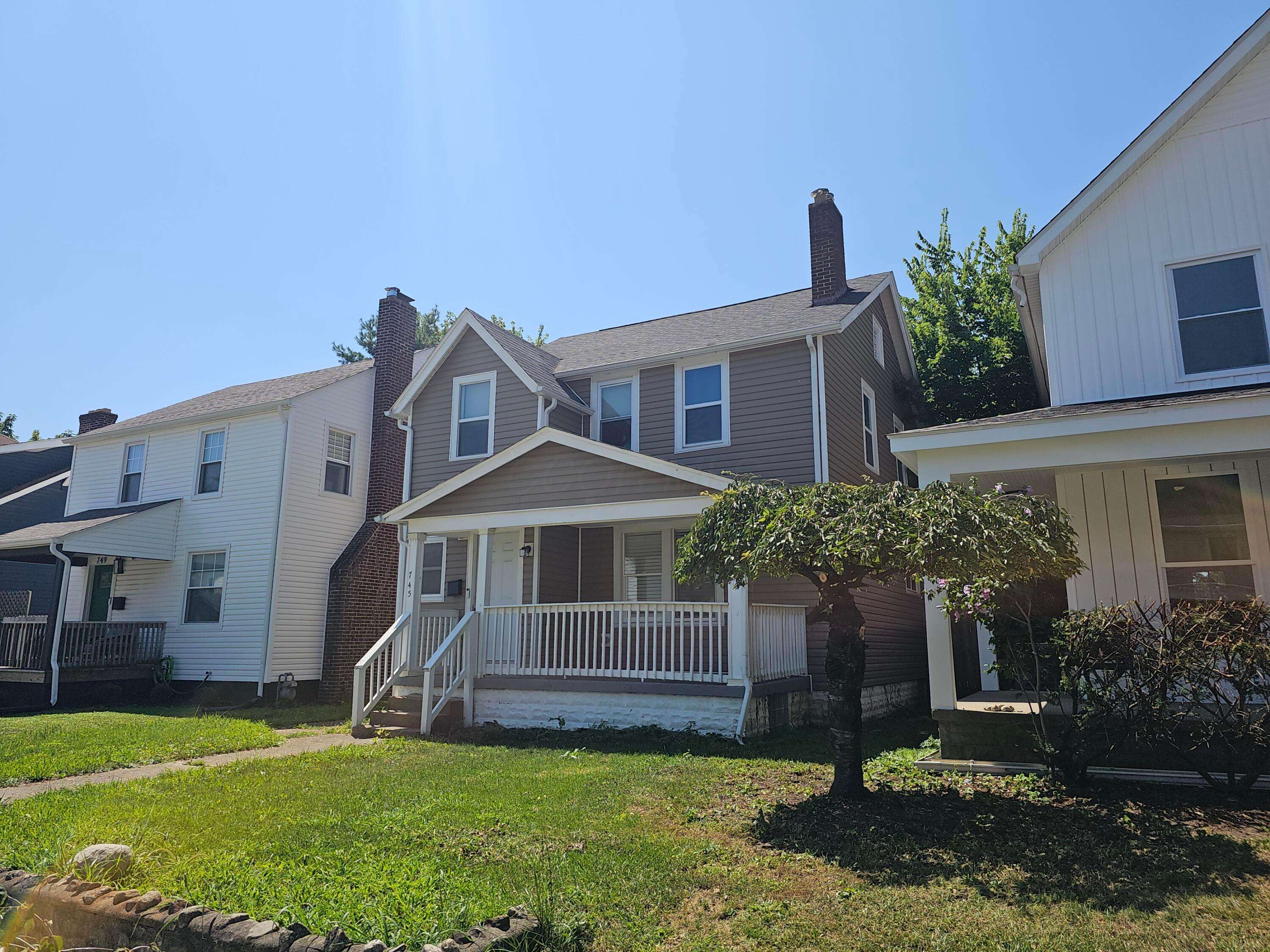 Columbus, OH 43206,745 E Deshler Avenue