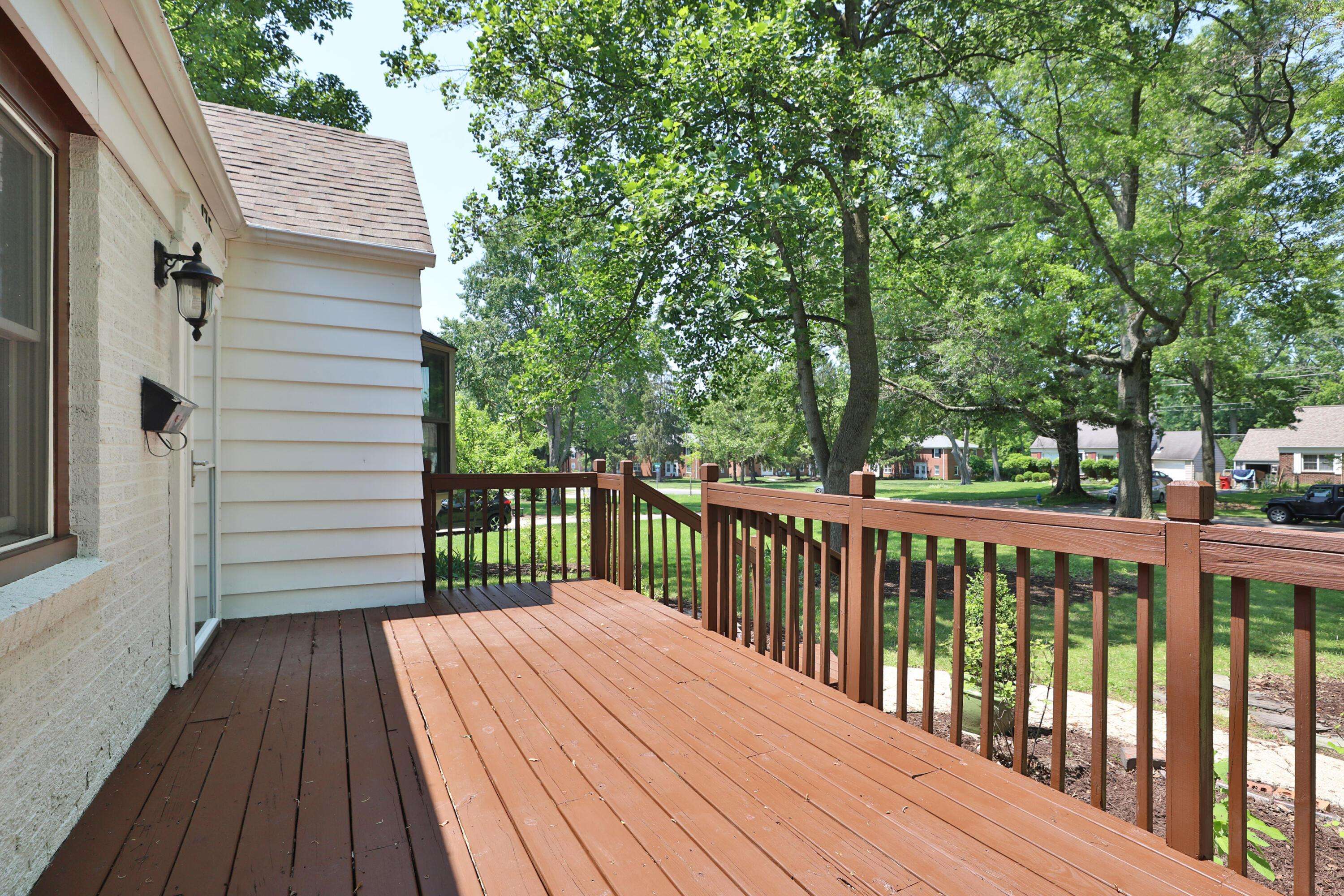 Worthington, OH 43085,175 E Selby Boulevard