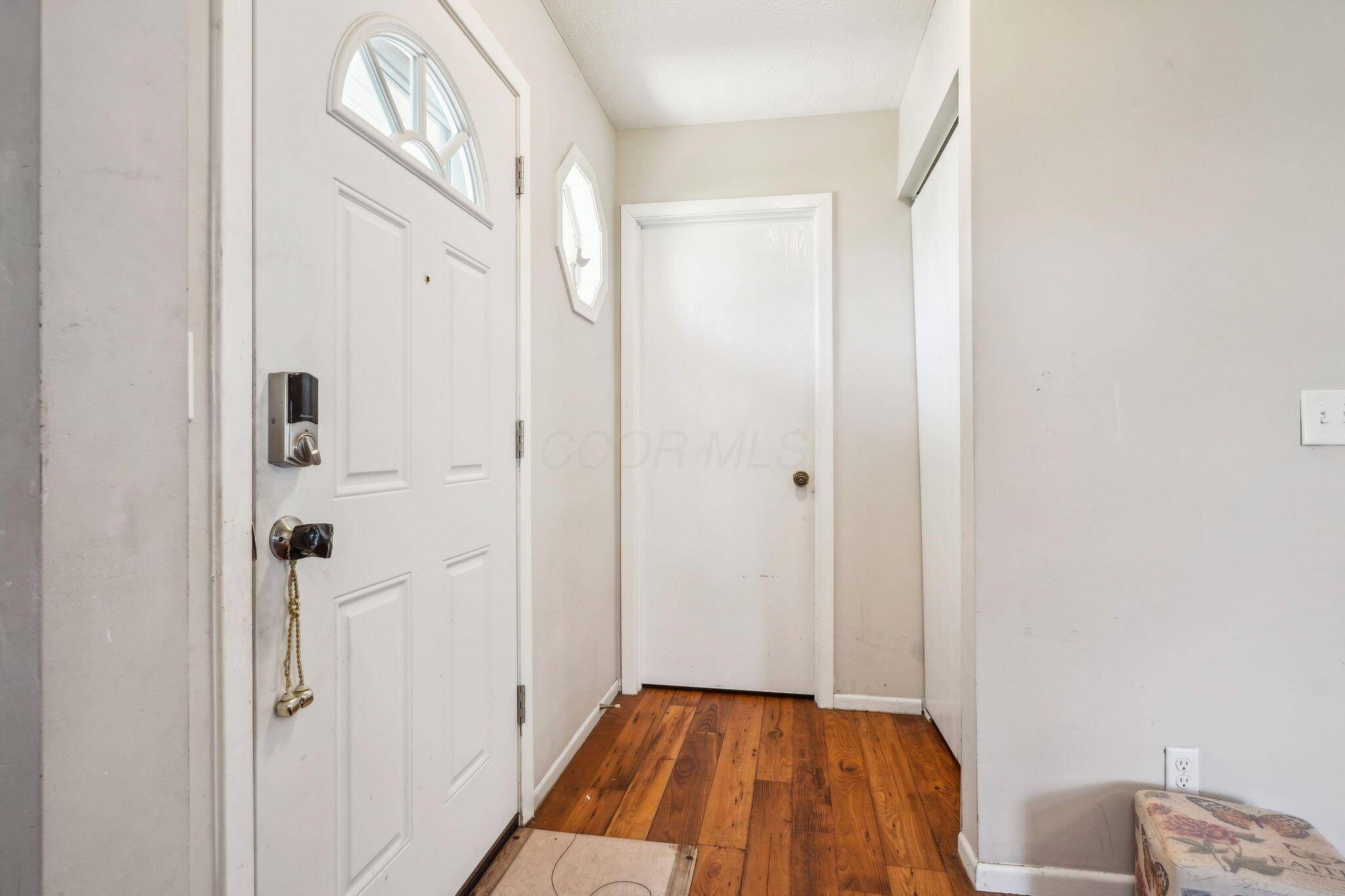 Columbus, OH 43213,921 Harbinger Circle