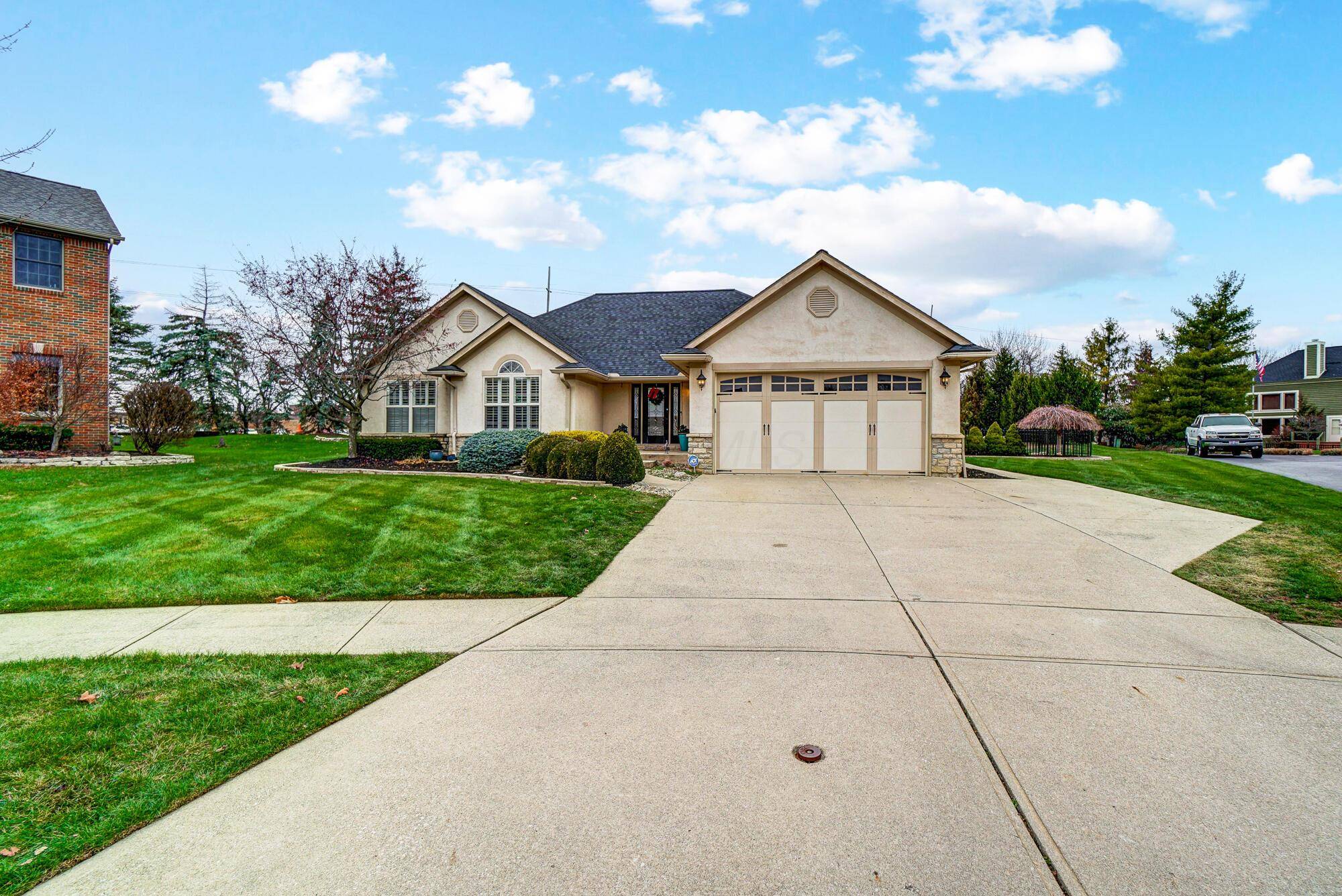 Grove City, OH 43123,2474 Marthas