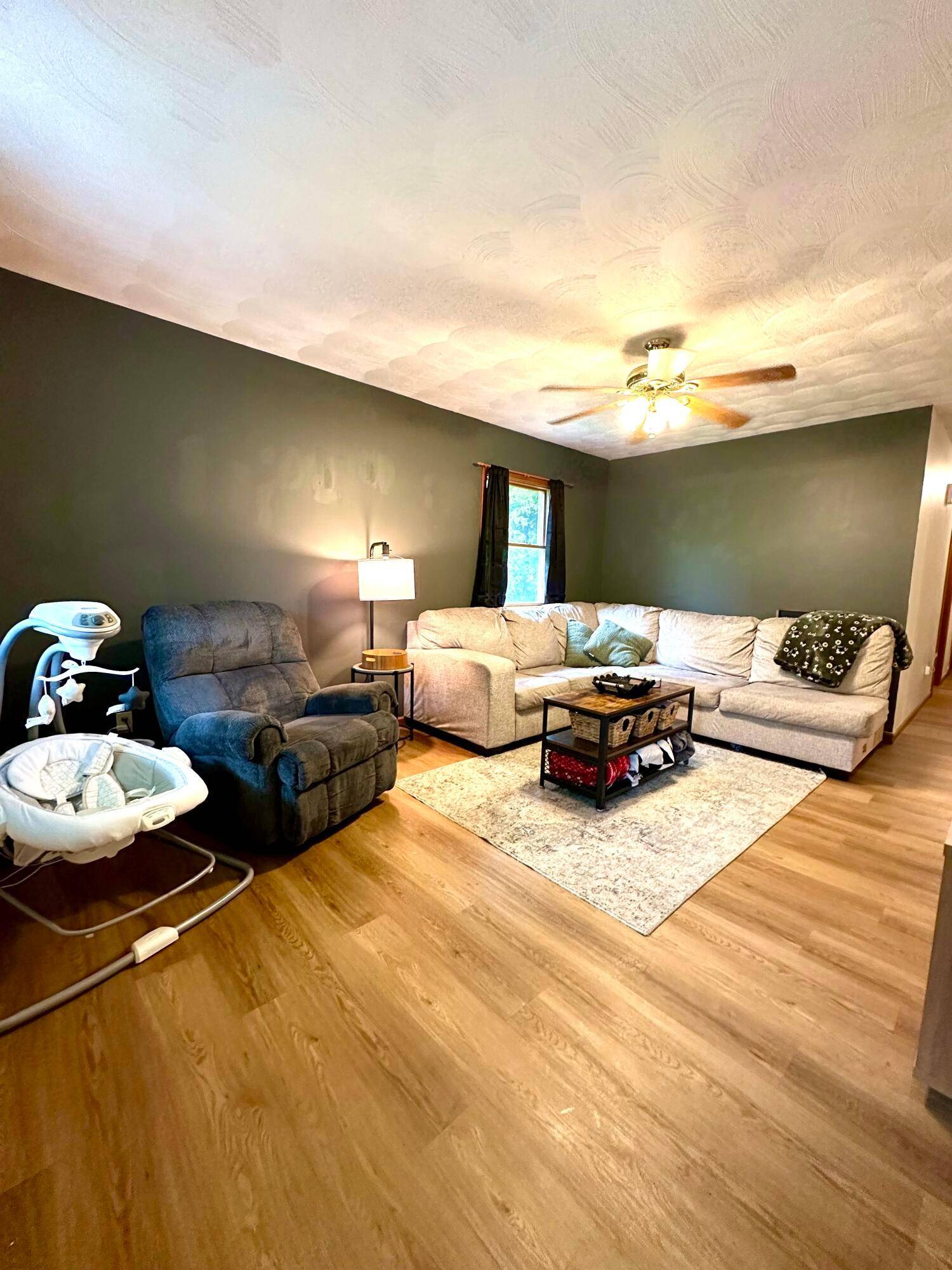 Leesburg, OH 45135,158 Kennedy Boulevard