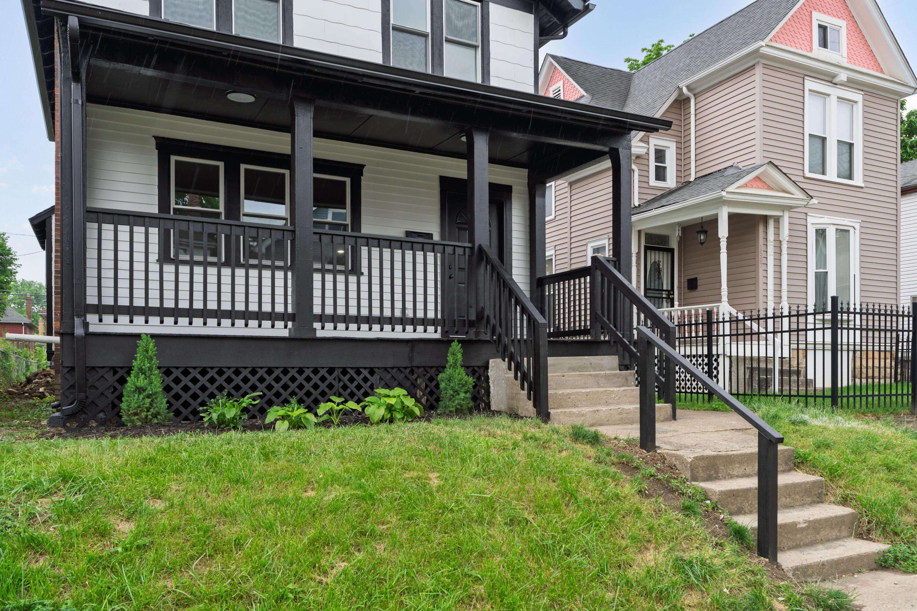 Columbus, OH 43205,1591 Franklin Avenue