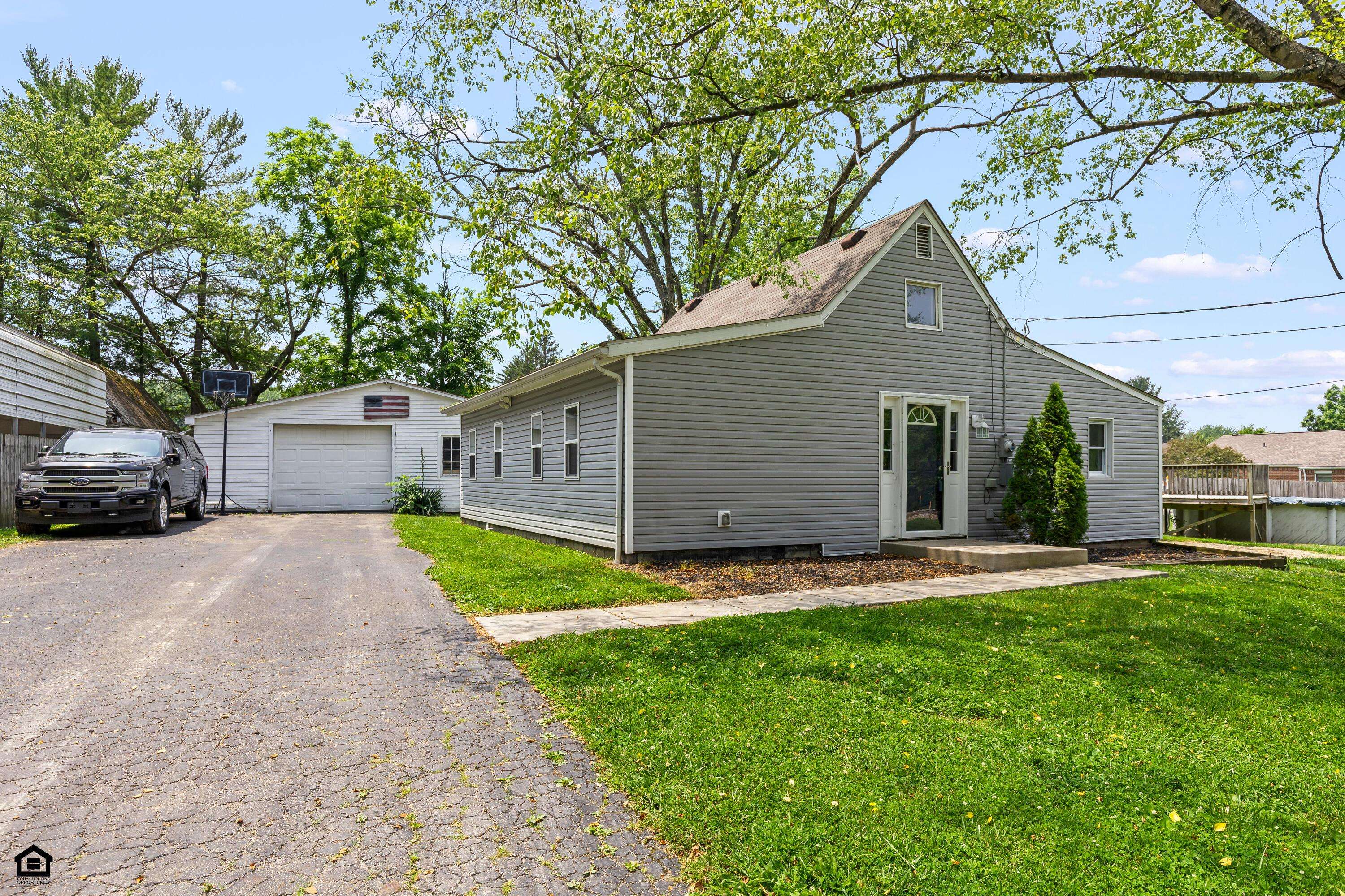 Sunbury, OH 43074,143 Walnut Street