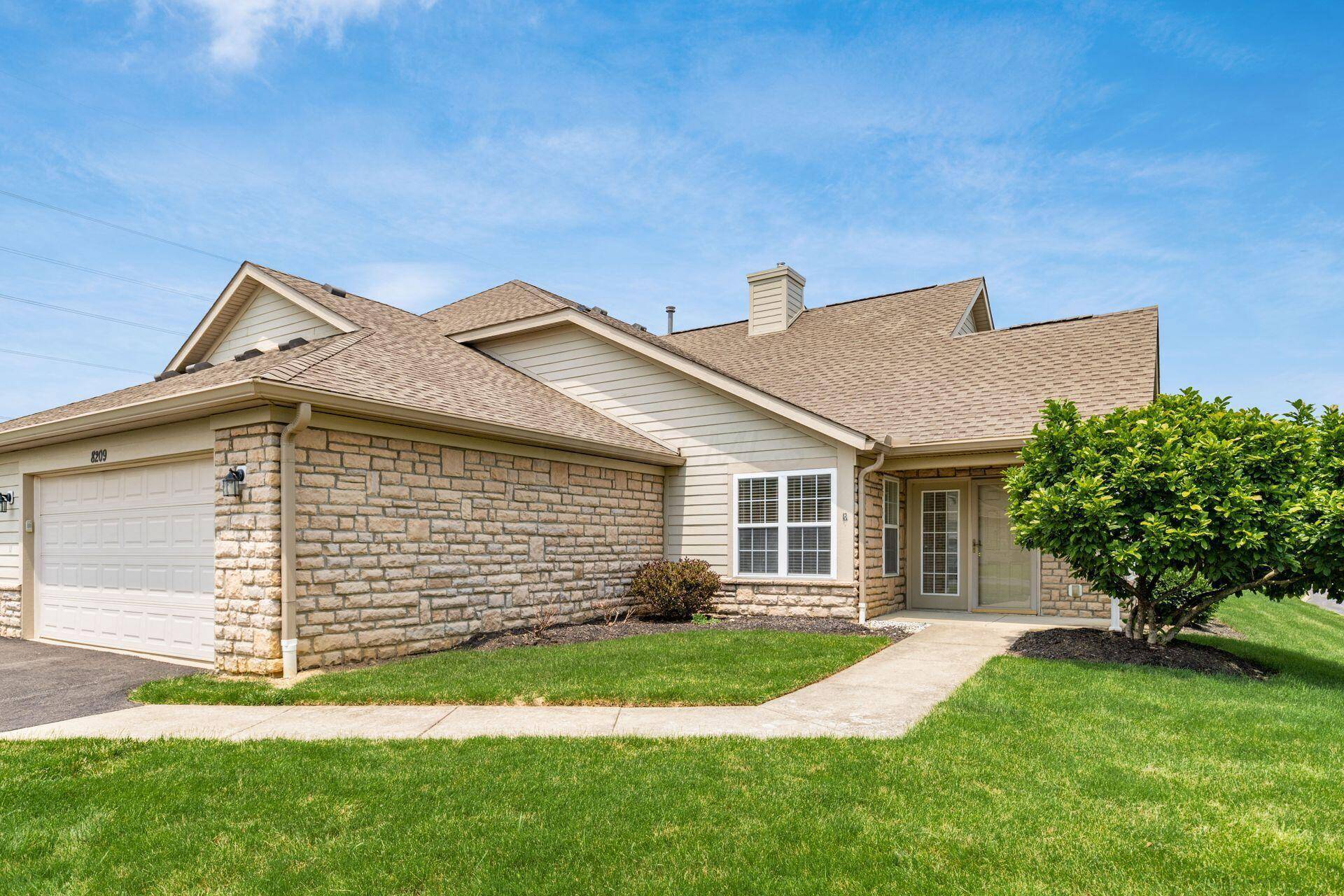 Powell, OH 43065,8209 Farm Crossing Circle