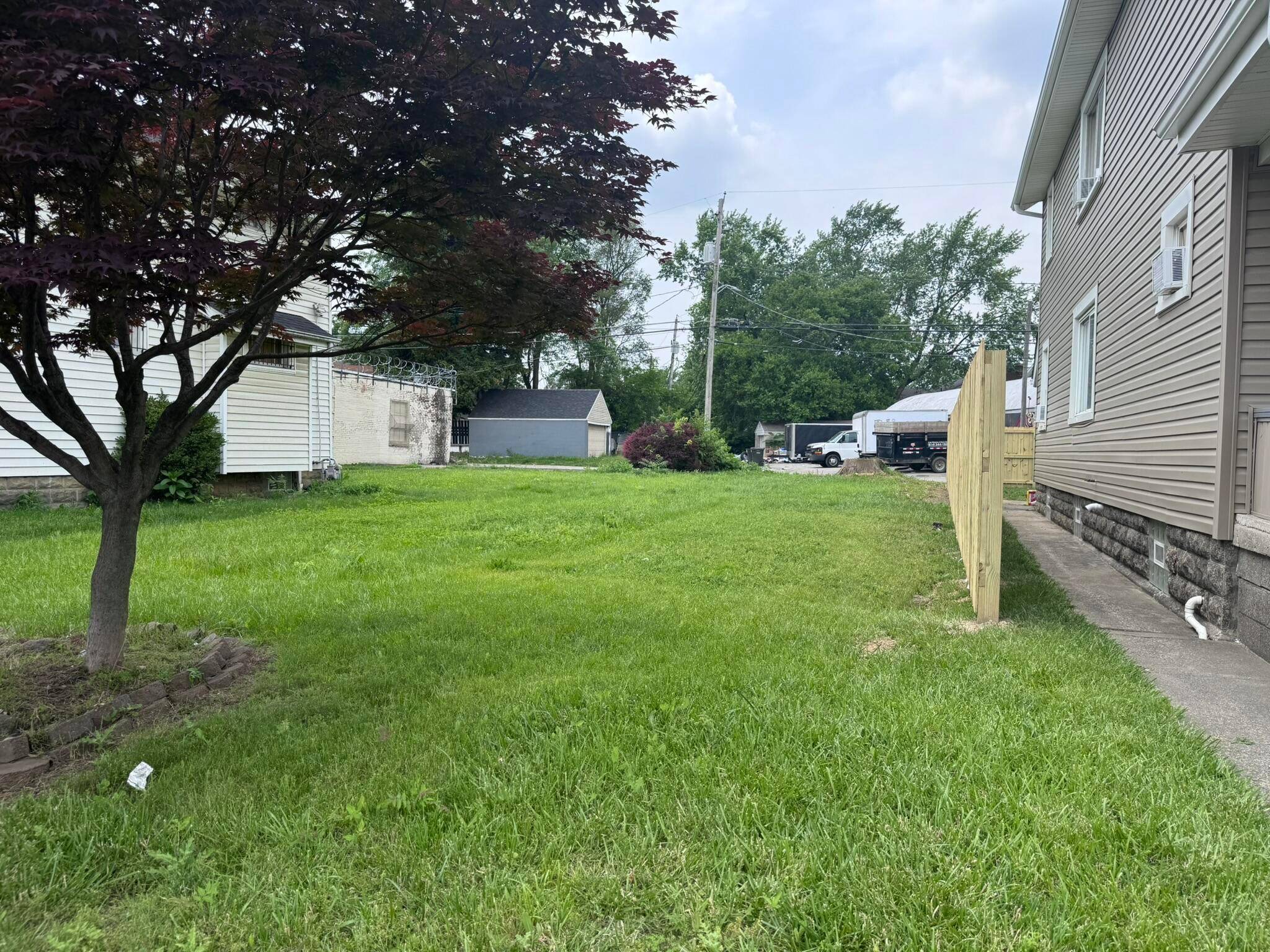 Columbus, OH 43211,2157 Cleveland Avenue #2153