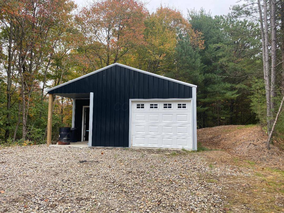 Mount Perry, OH 43760,9758 Wesley Chapel Road