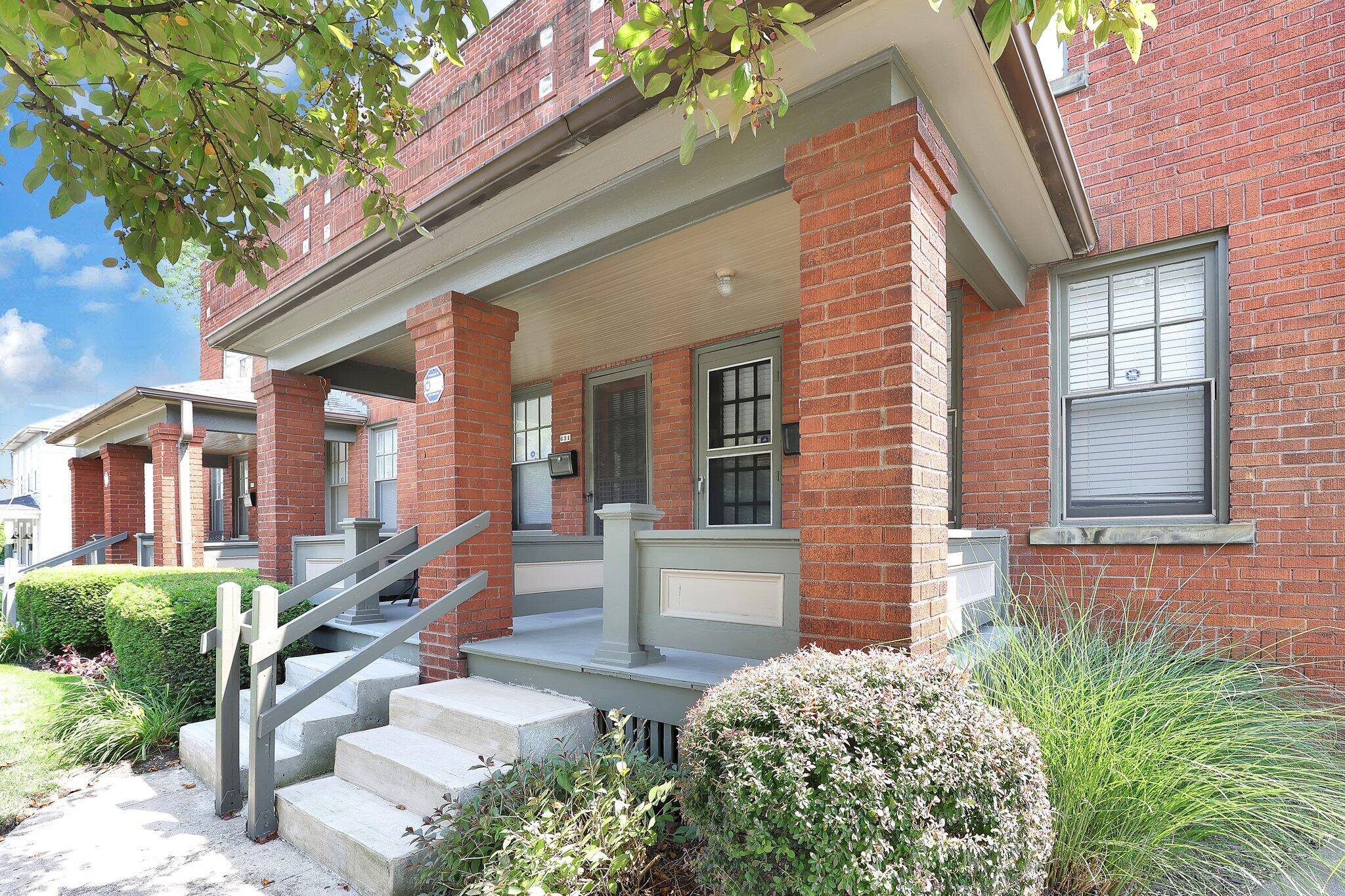 Columbus, OH 43211,629 E 11th Avenue