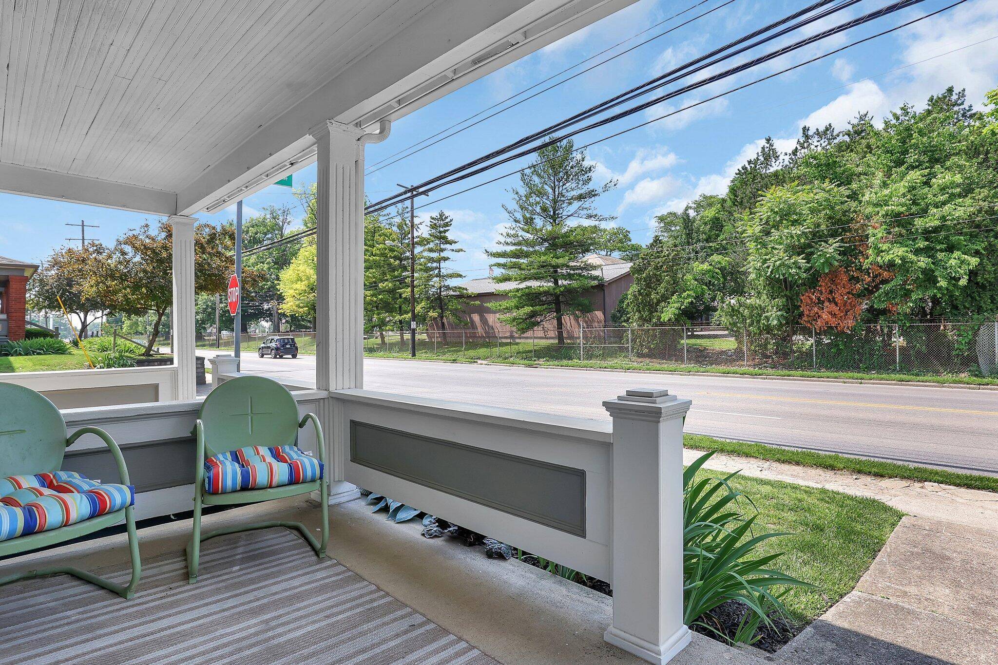 Columbus, OH 43211,645 E 11th Avenue #643