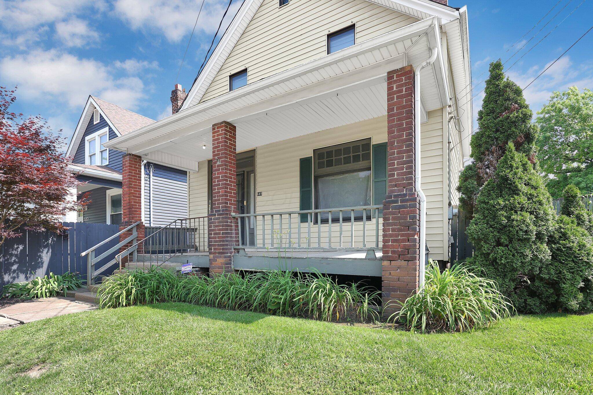 Columbus, OH 43211,649 E 11th Avenue