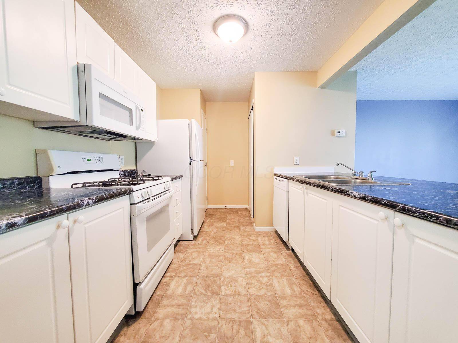 Canal Winchester, OH 43110,6140 Georges Park Drive #8C