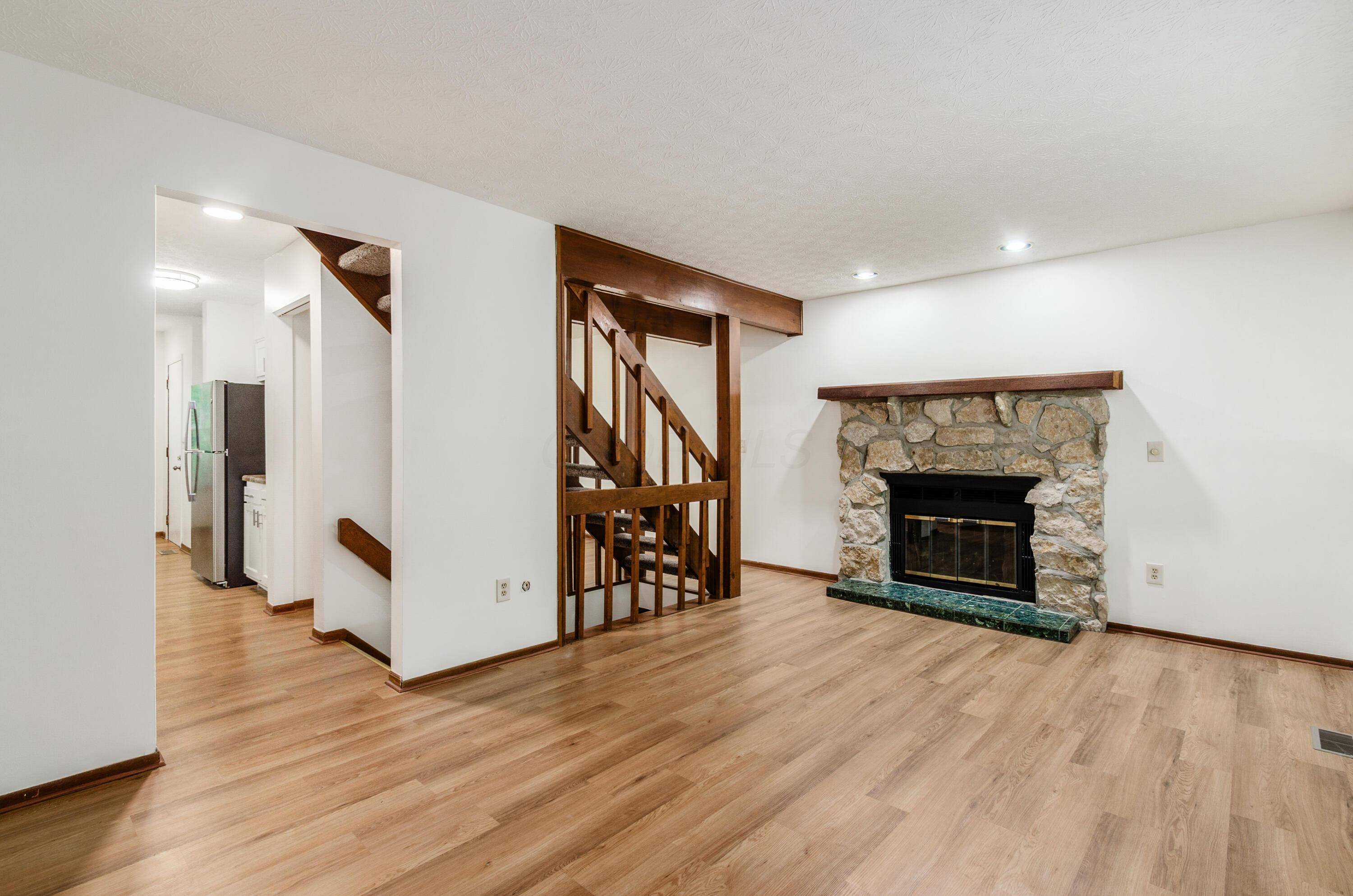 Columbus, OH 43220,4963 Buck Thorn Lane