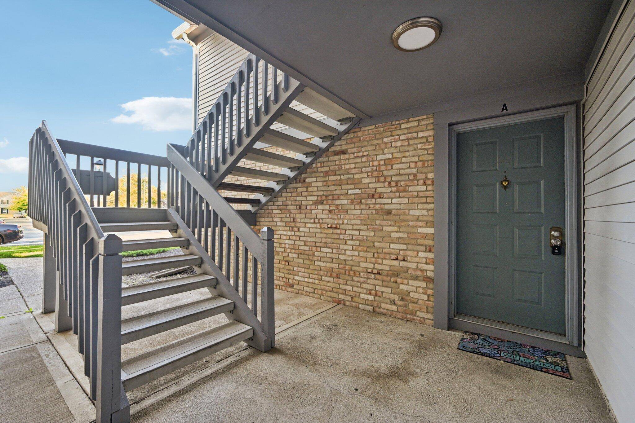 Columbus, OH 43220,2082 Park Run Drive #A