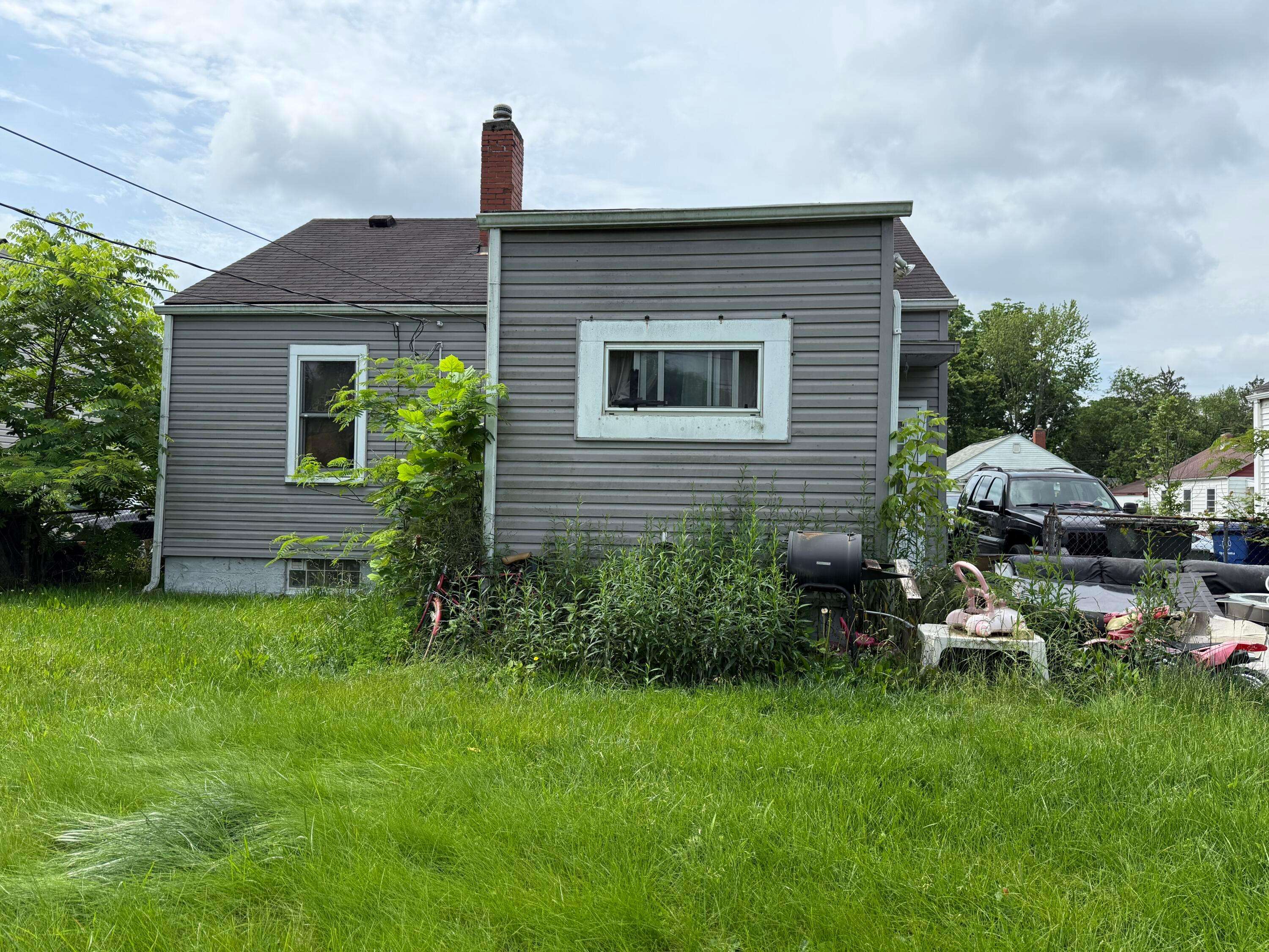 Columbus, OH 43219,2912 E 13th Avenue