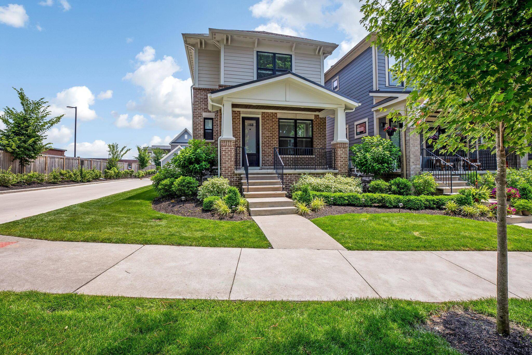 Columbus, OH 43212,1168 Edgehill Road