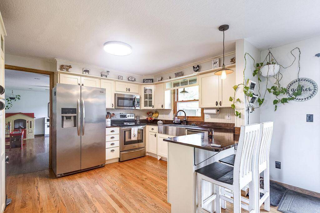 Centerburg, OH 43011,4983 Hall Road