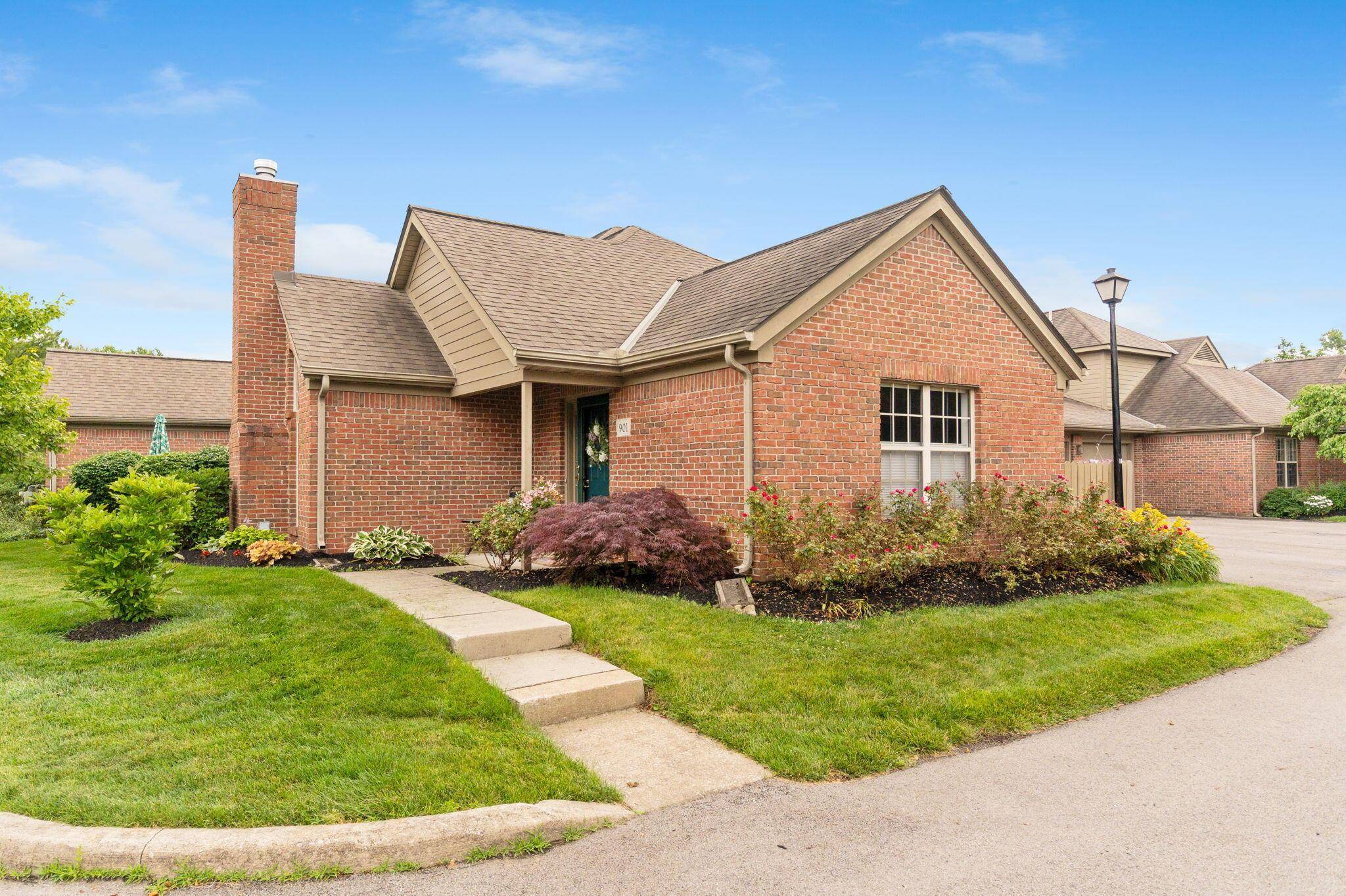 Columbus, OH 43235,901 Village Brook Way