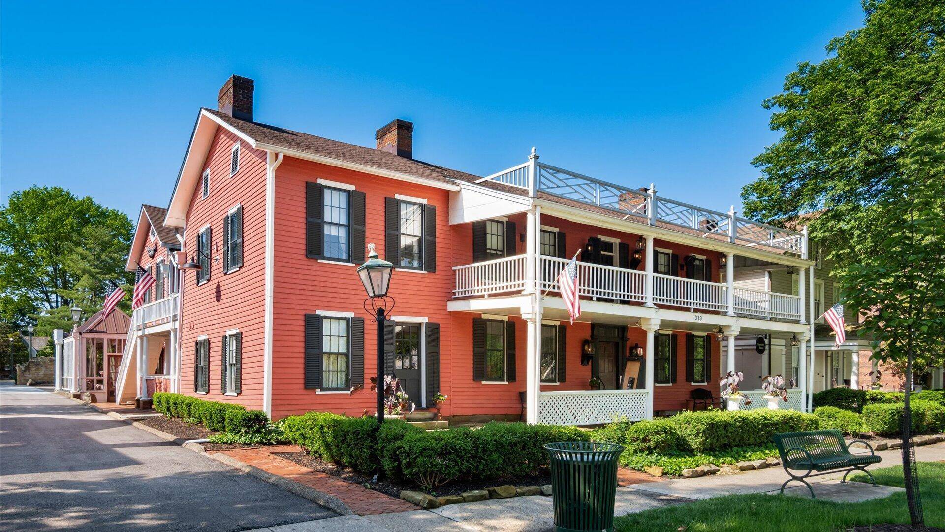 Granville, OH 43023,313 E Broadway