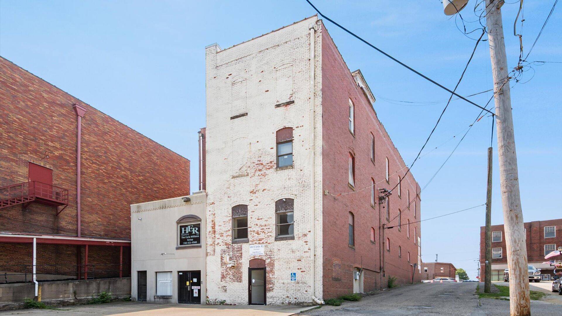 Cambridge, OH 43725,927 Wheeling Avenue