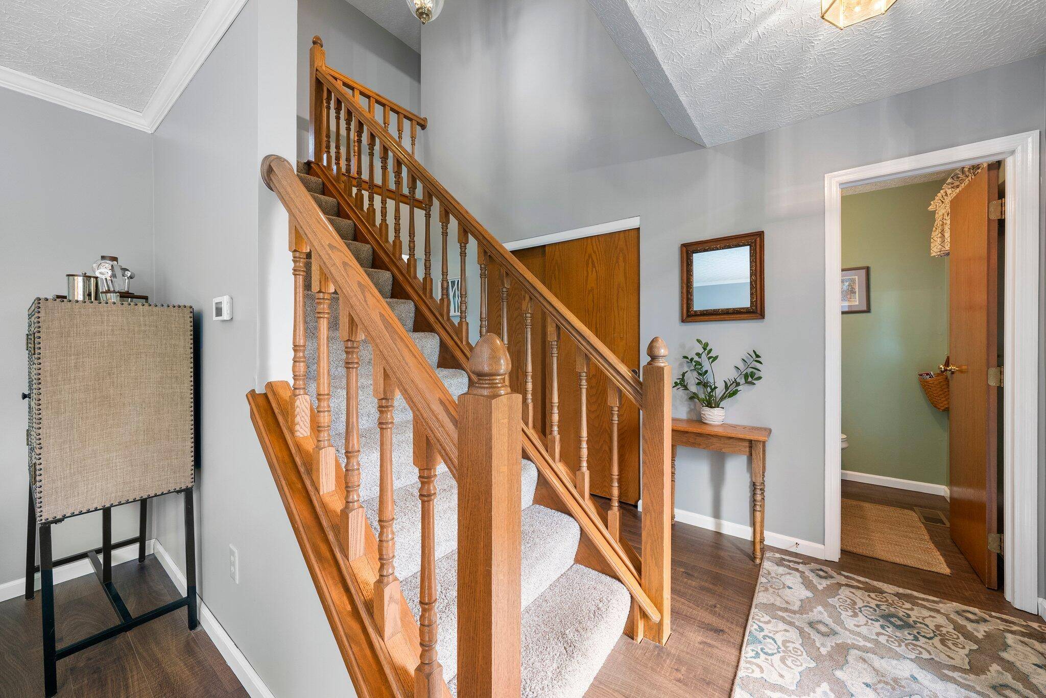 Columbus, OH 43230,5524 Rushden Drive