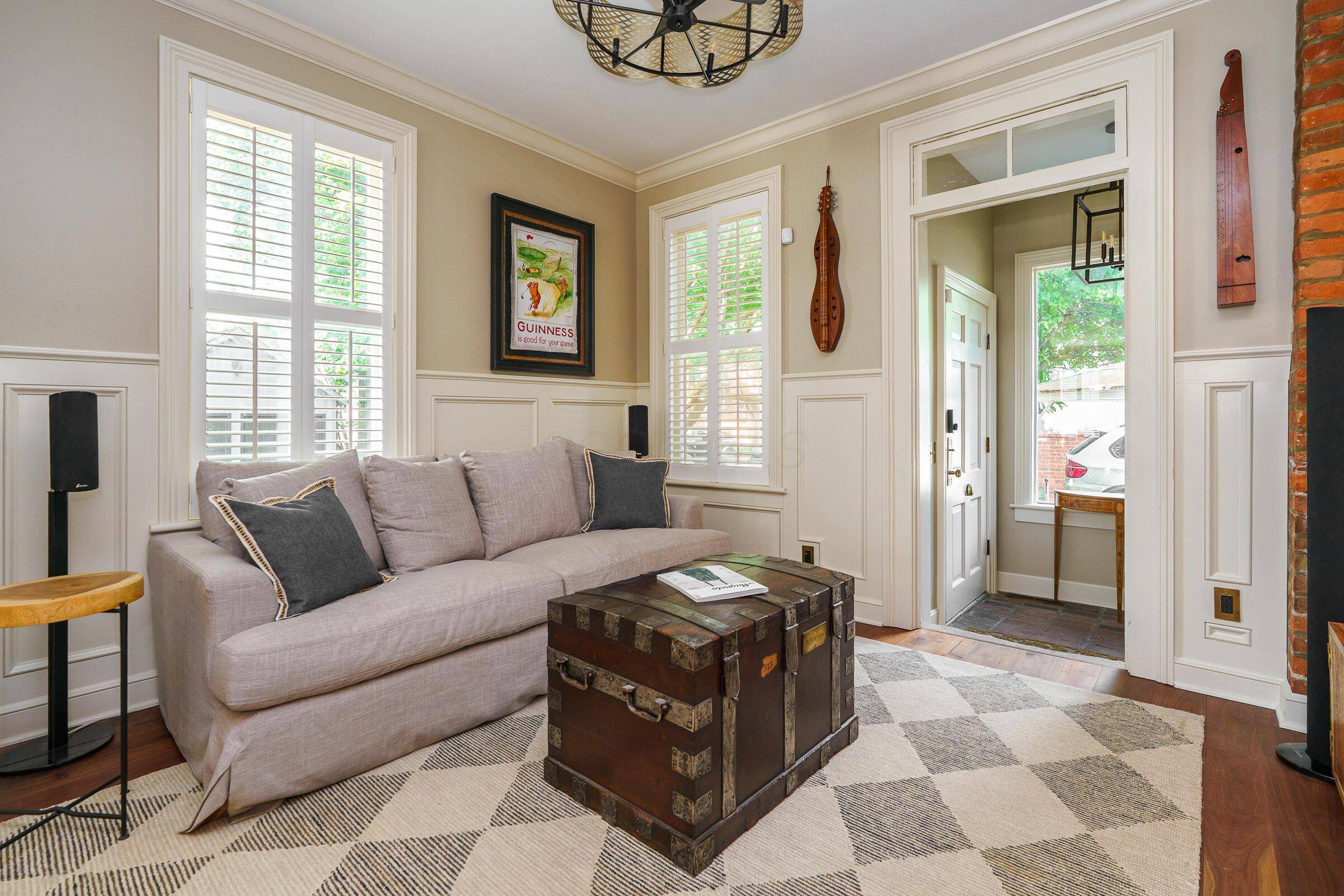 Columbus, OH 43206,33 E Frankfort Street