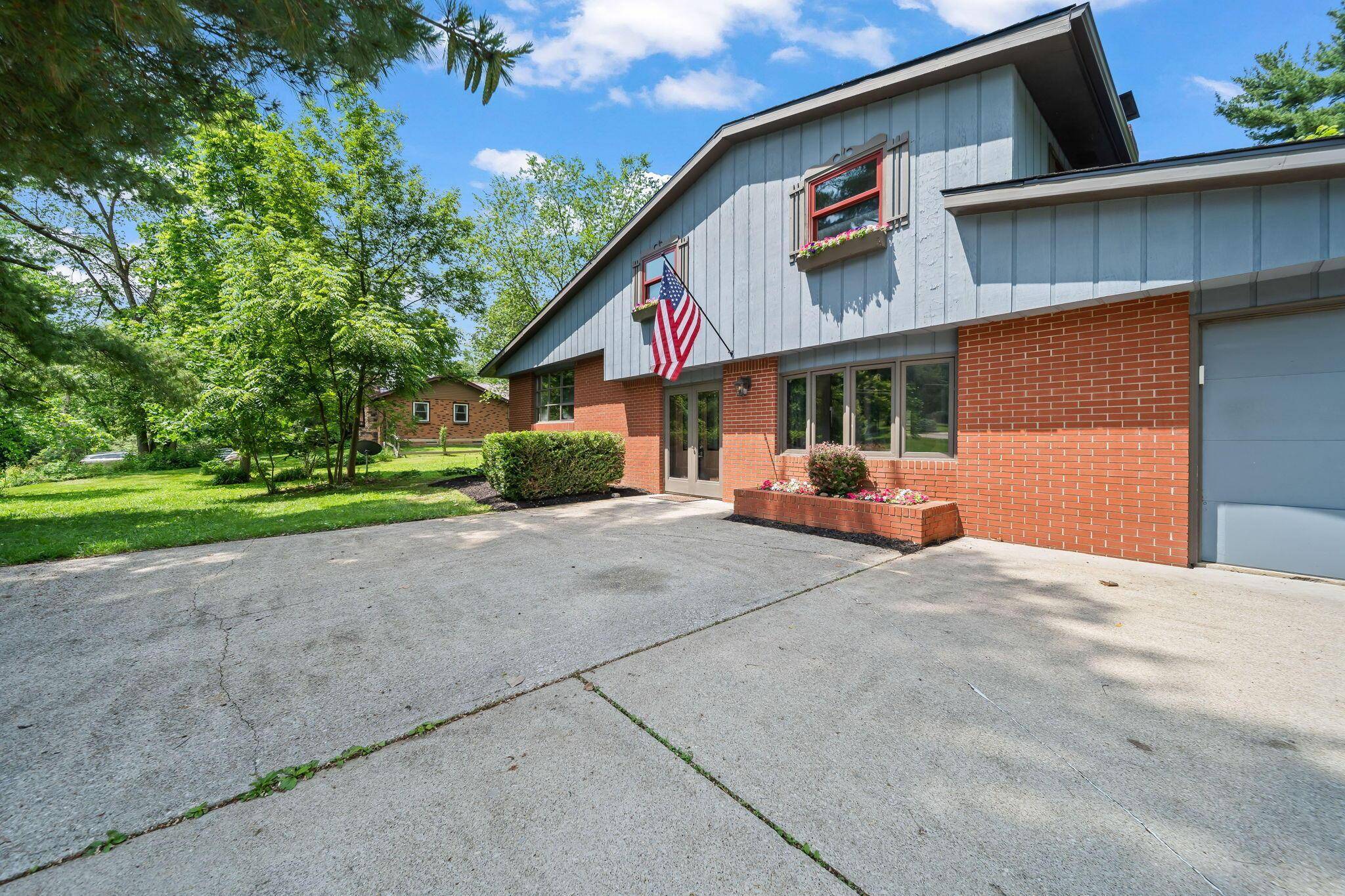 Mansfield, OH 44903,1115 Sites Lake Drive