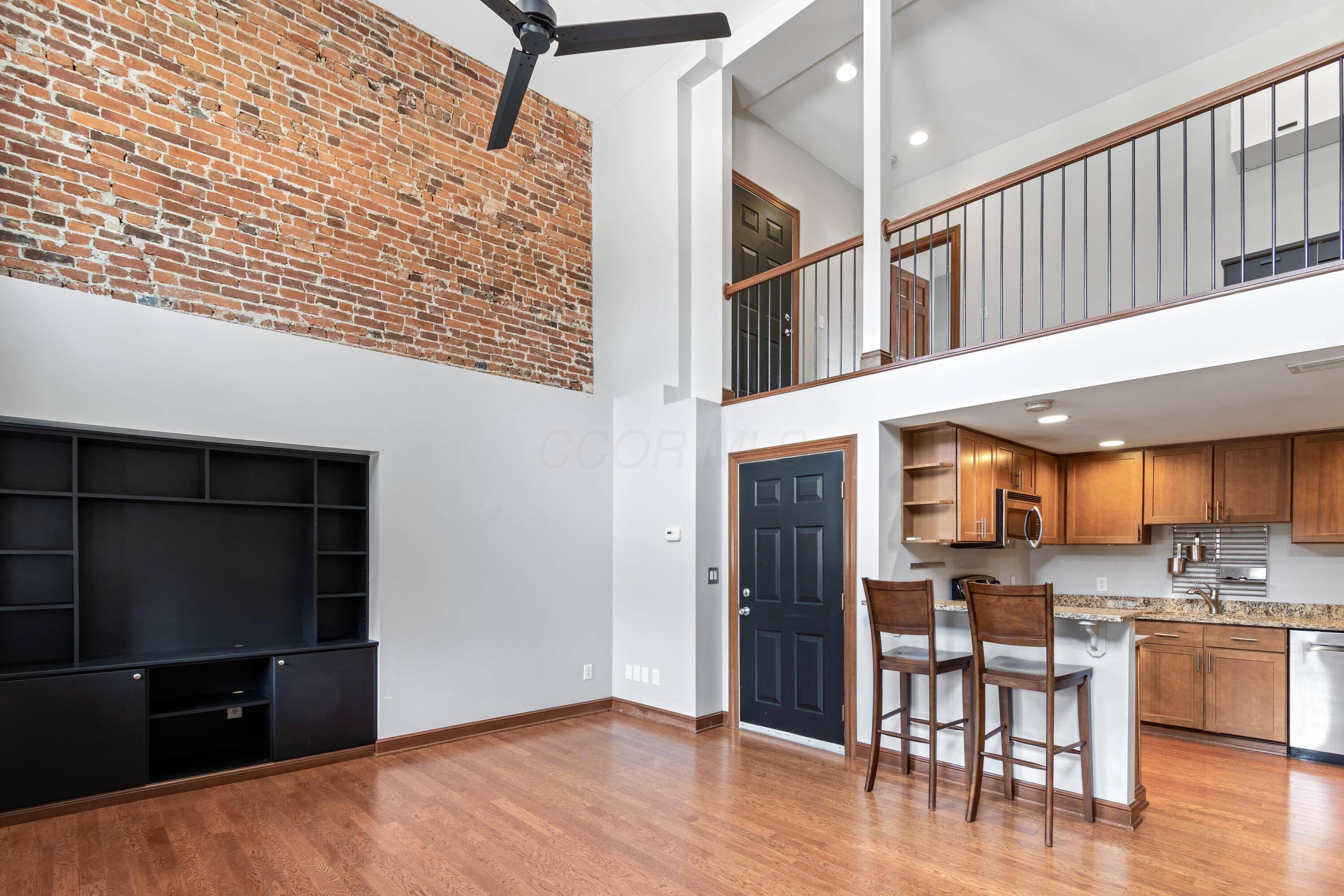 Columbus, OH 43203,122 Hamilton Avenue