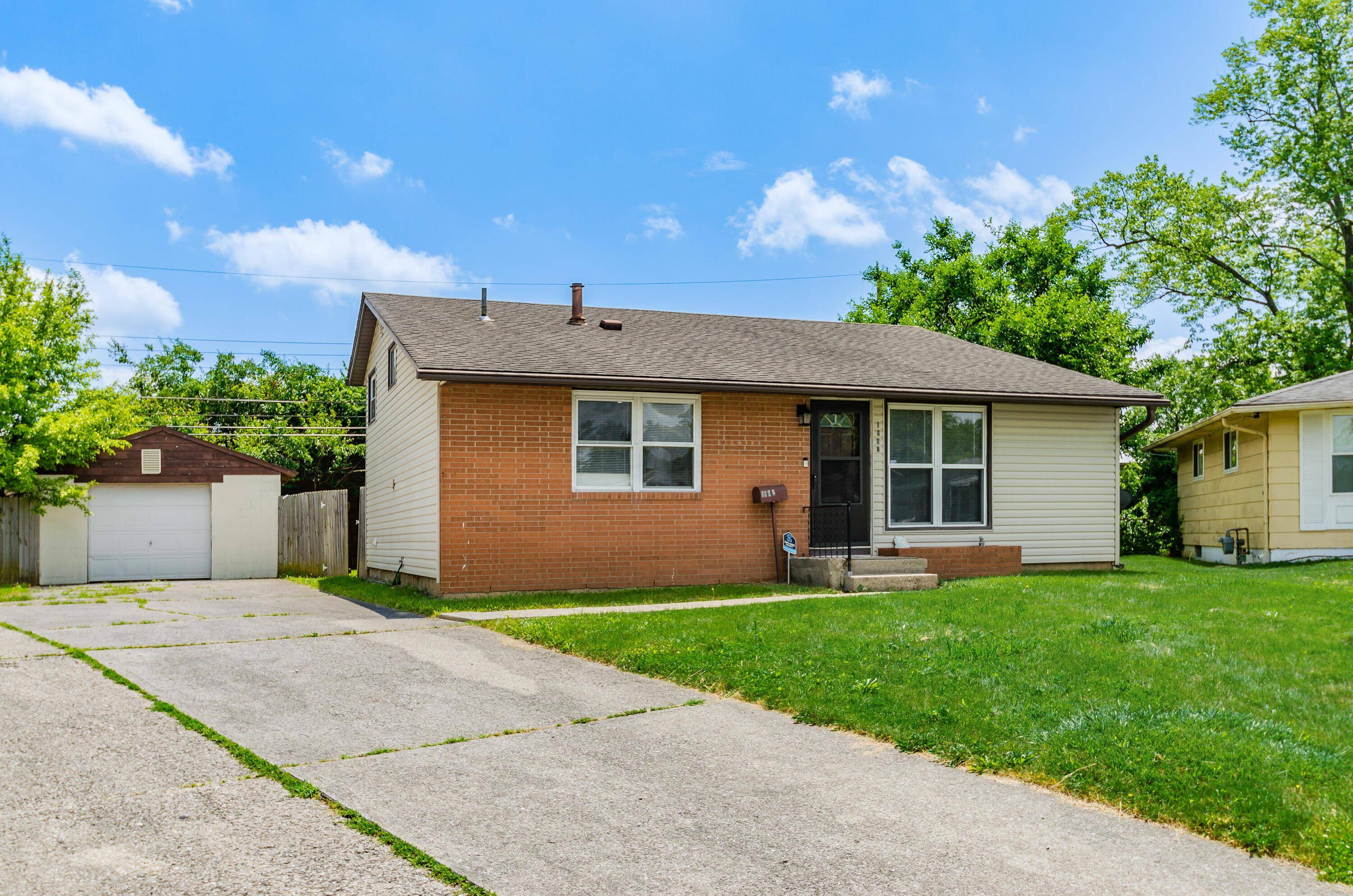 Columbus, OH 43227,1902 Binbrook Court