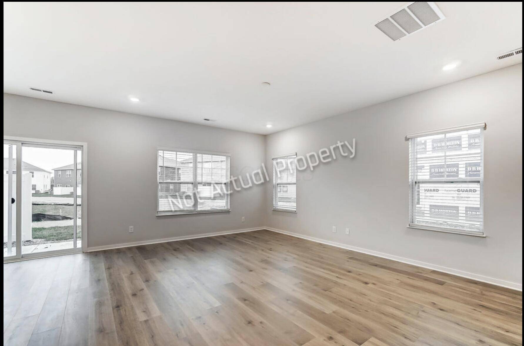 Columbus, OH 43228,6345 Darby Plains Street
