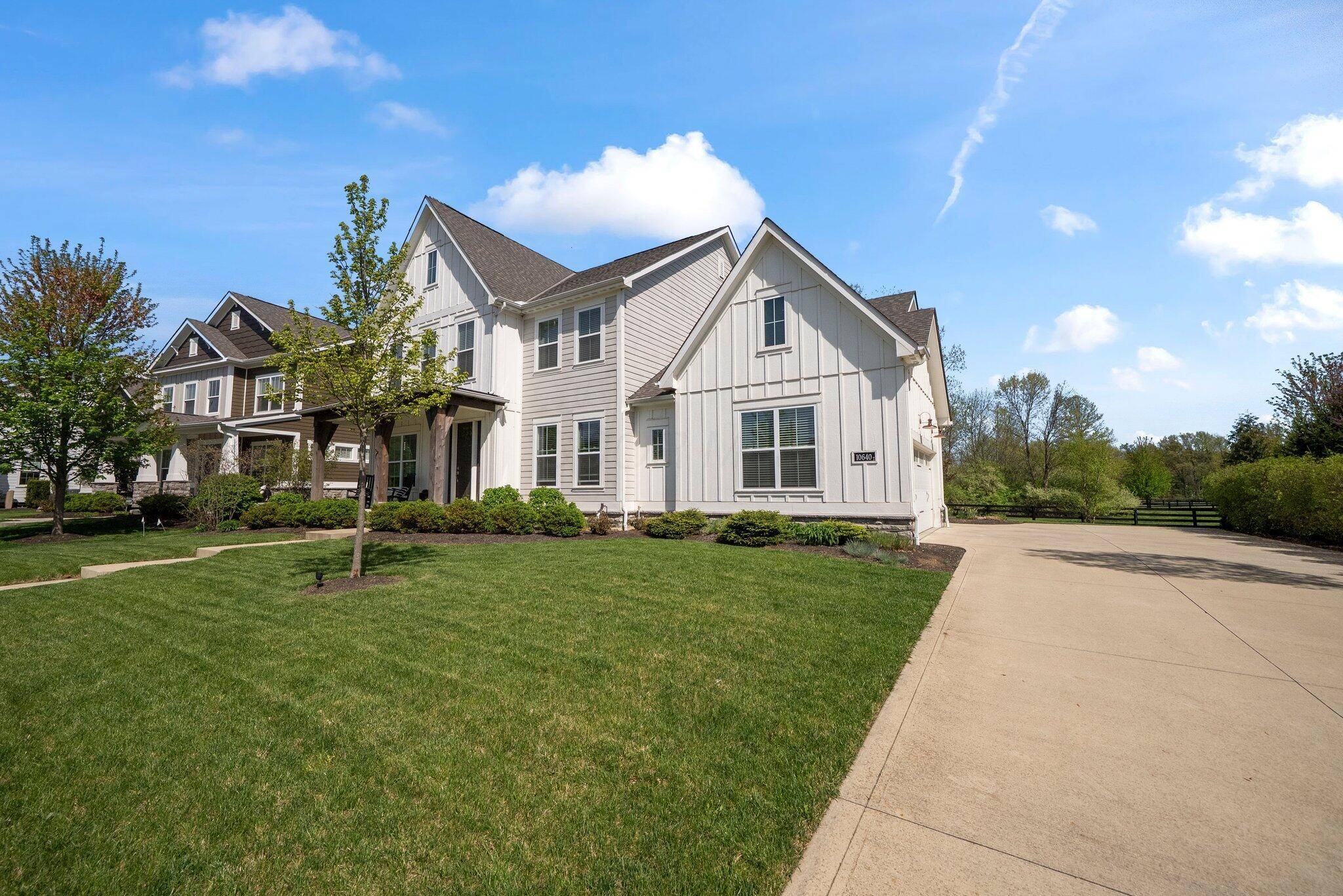 Plain City, OH 43064,10640 Honeysuckle Way