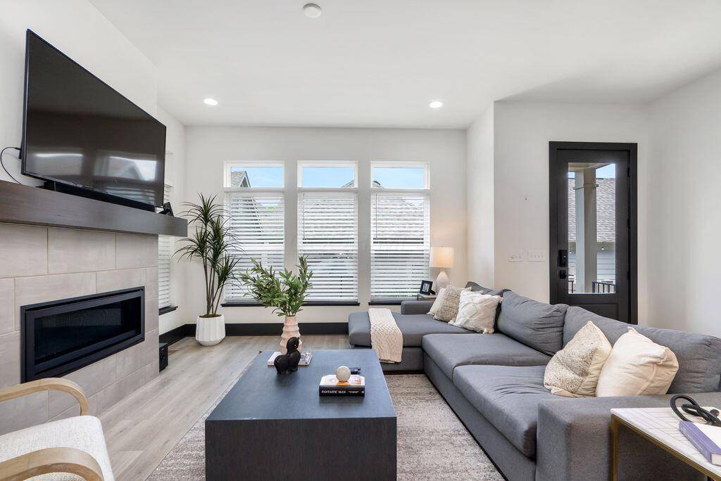 Columbus, OH 43212,954 Hudson Crossing
