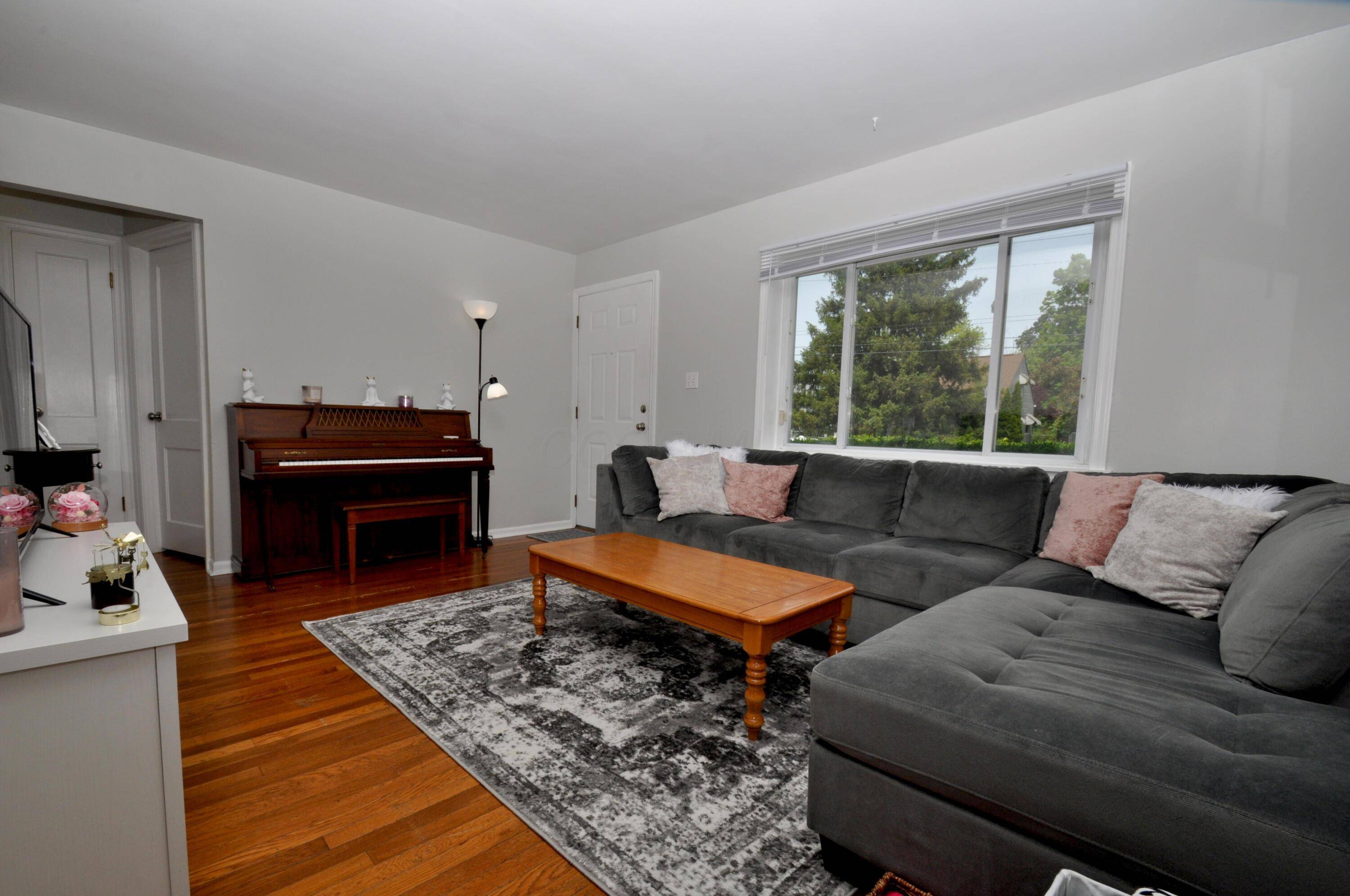 Columbus, OH 43224,1097 Oakland Park Avenue