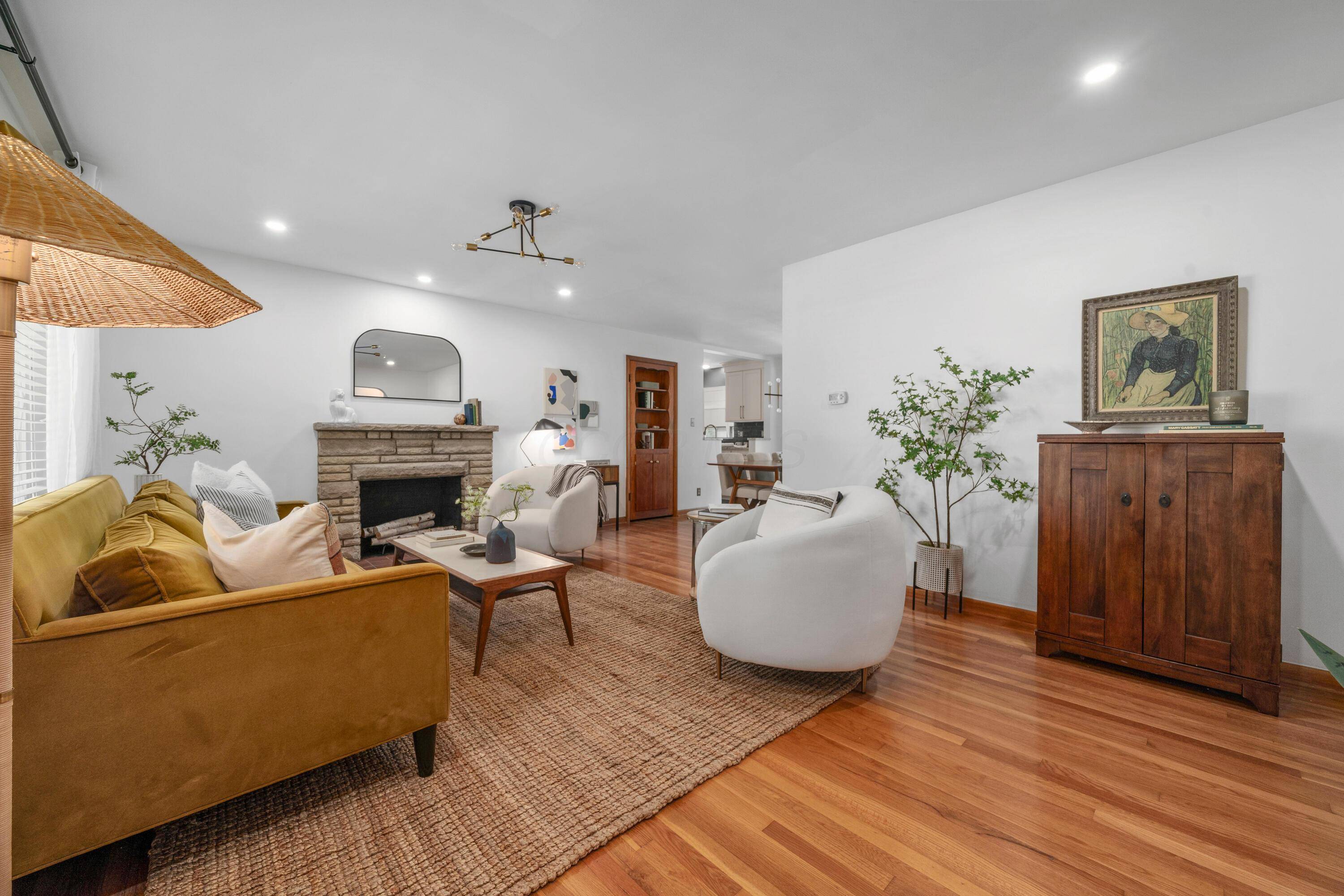 Columbus, OH 43221,3287 Leighton Road