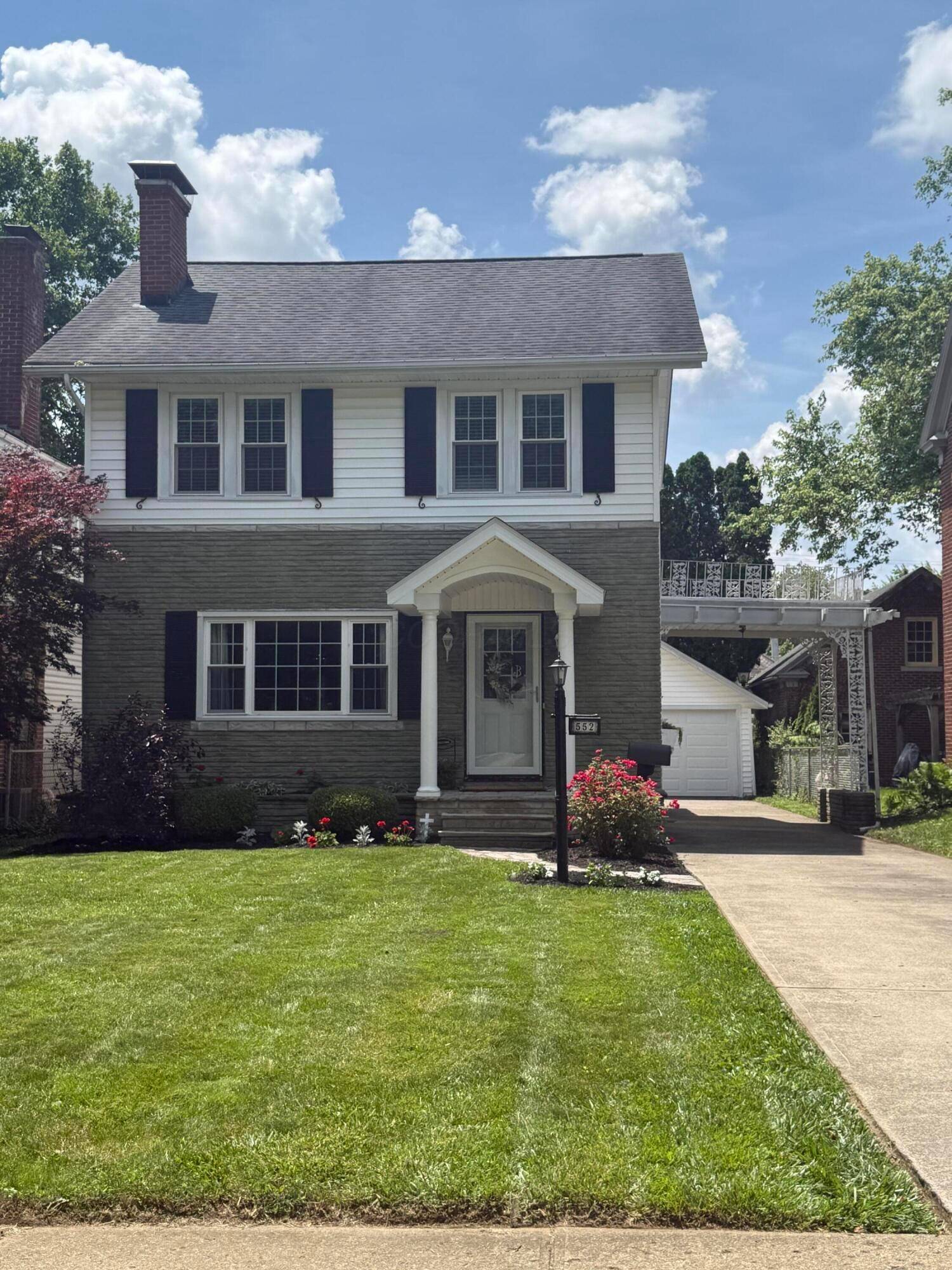 Lancaster, OH 43130,552 E 5th Avenue