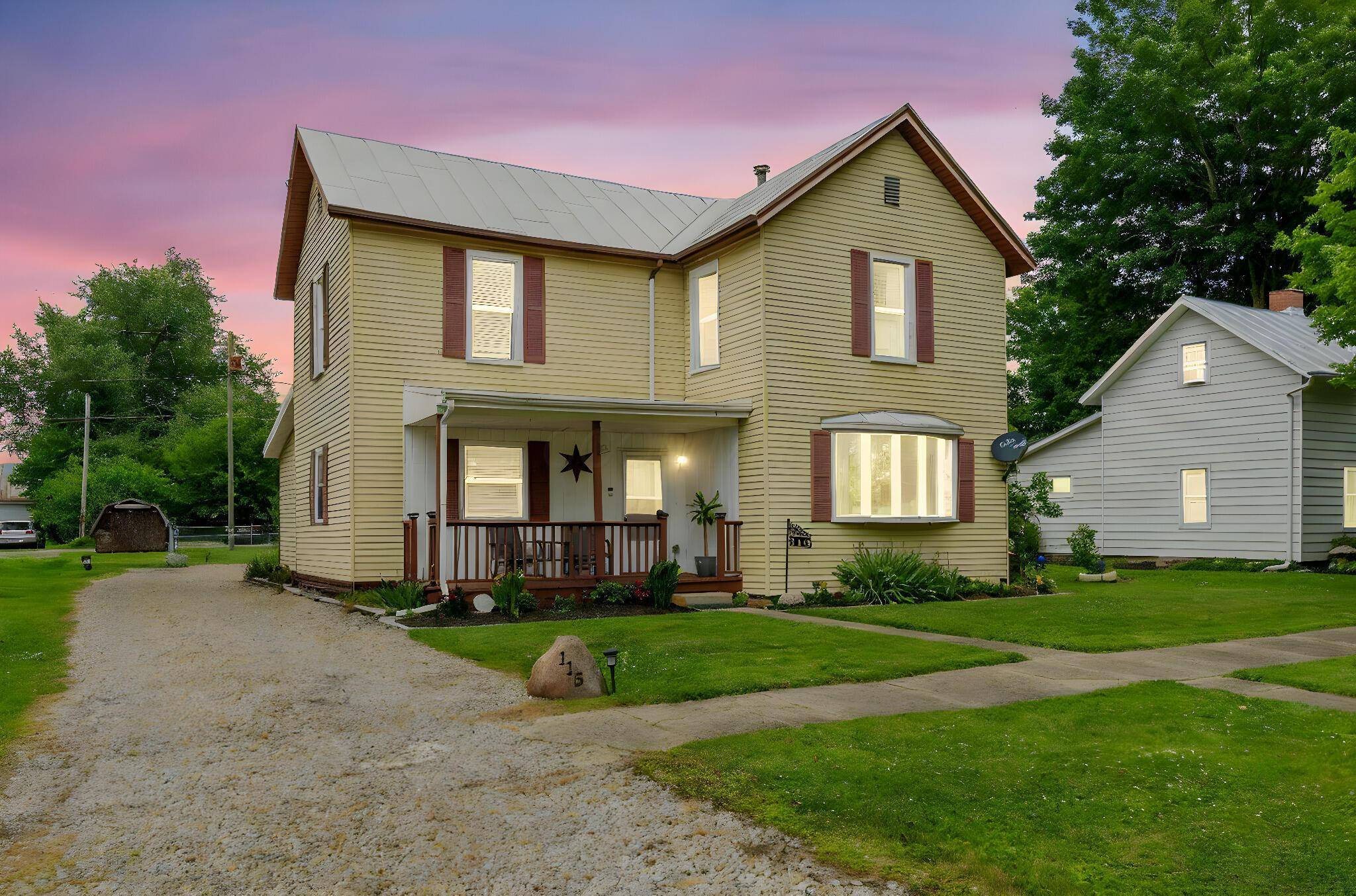 Utica, OH 43080,115 Maple Avenue