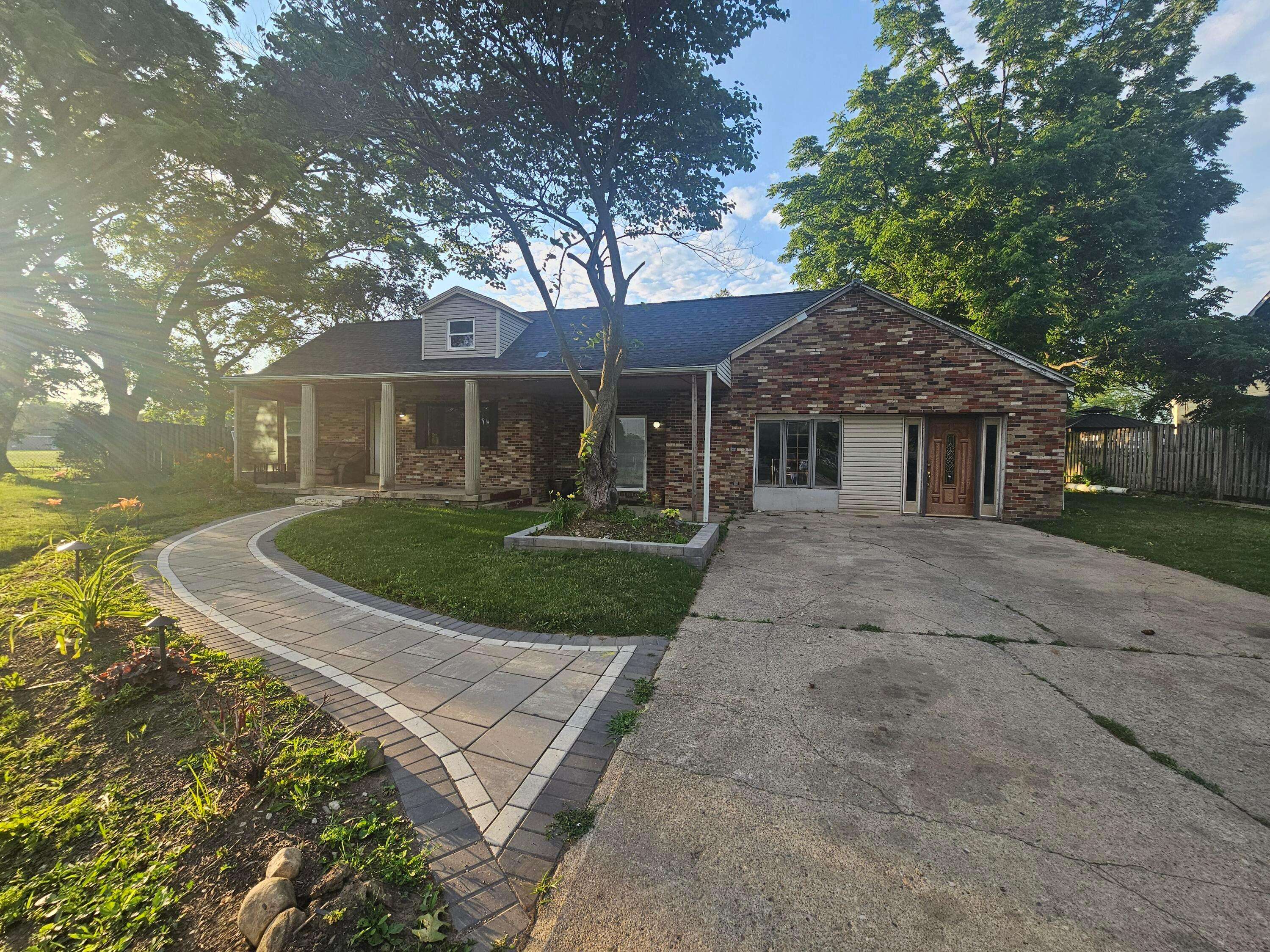 Columbus, OH 43207,710 Glendower Avenue