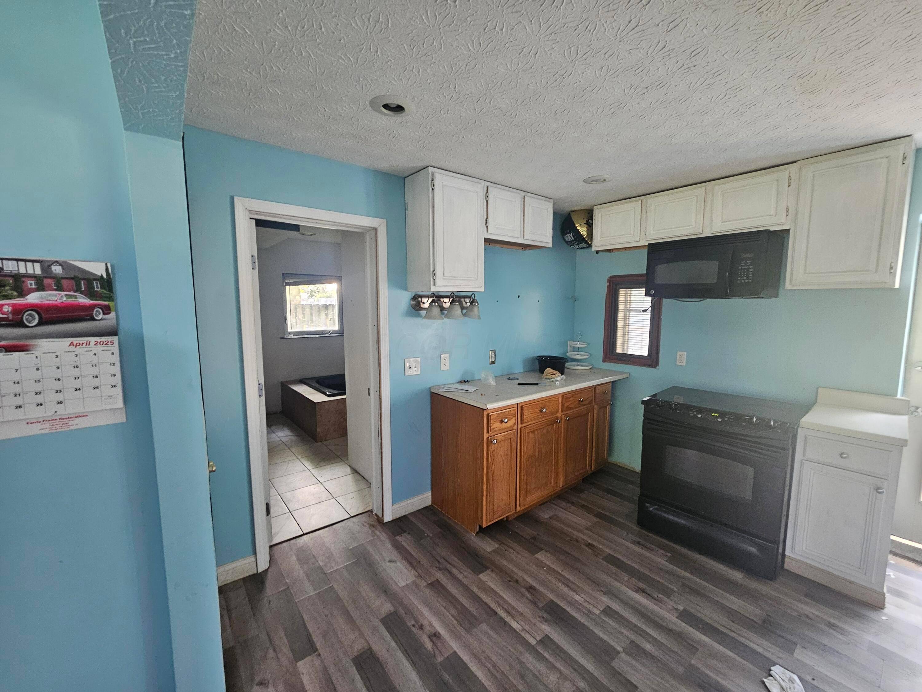 Columbus, OH 43207,710 Glendower Avenue