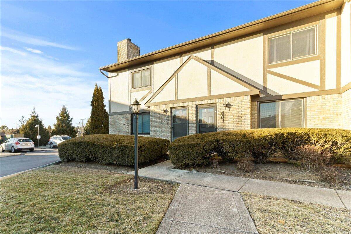 Columbus, OH 43220,2361 Mccauley Court