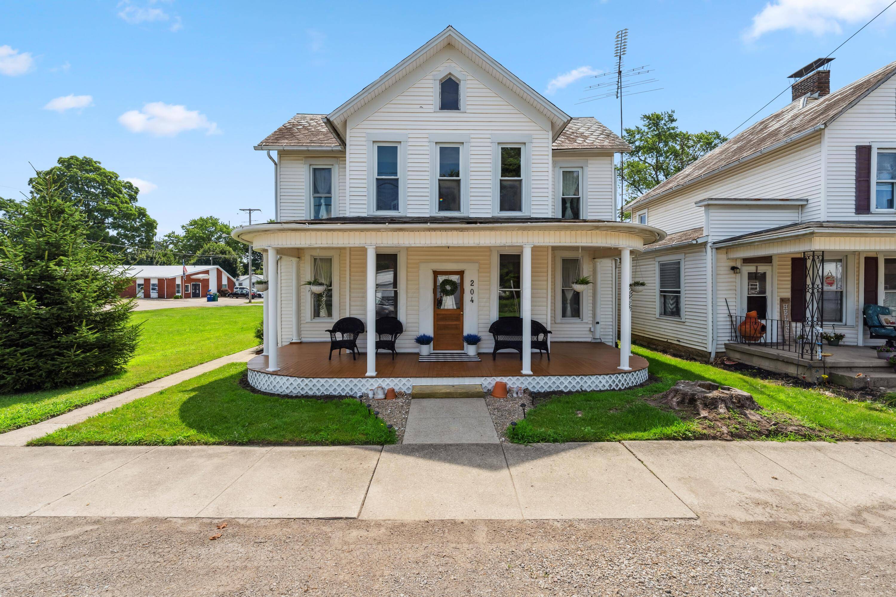 Pleasantville, OH 43148,204 S Main Street