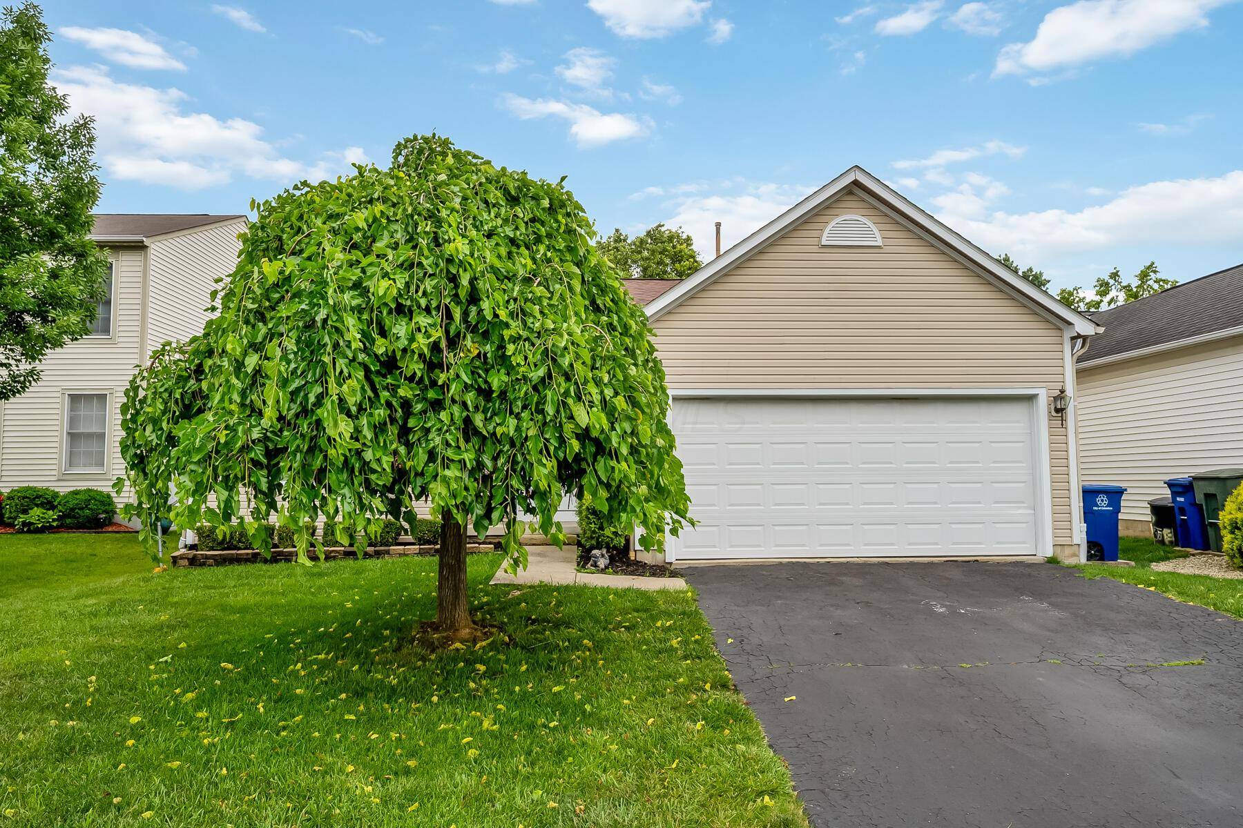 Columbus, OH 43228,1344 Bluffton Court