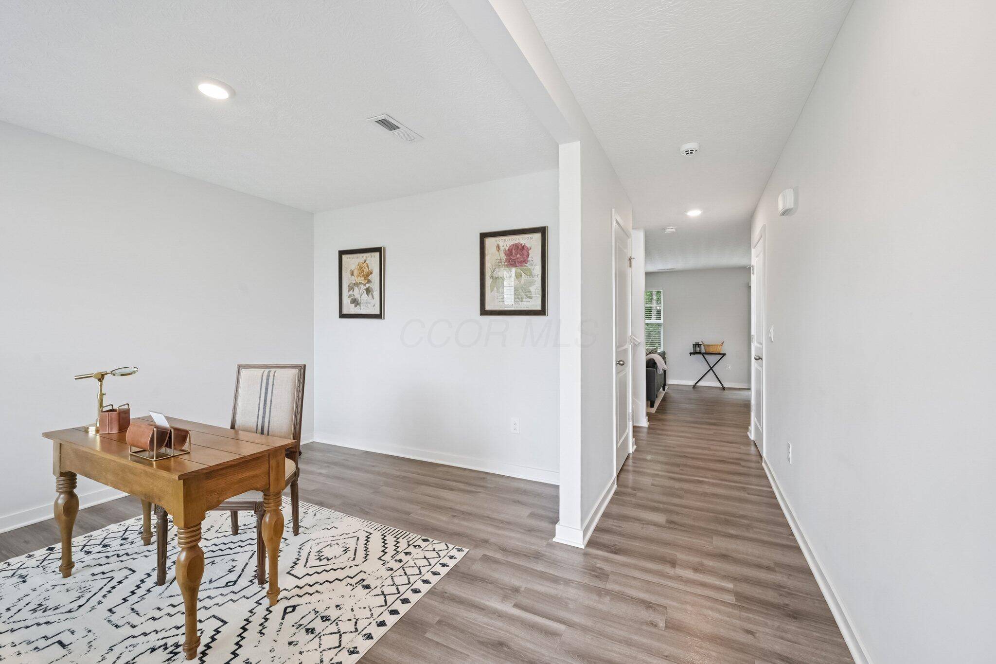 Columbus, OH 43232,5987 Hollett Drive