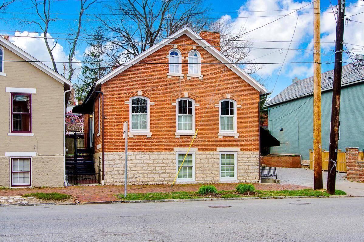 Columbus, OH 43206,647 S 3 Street #C