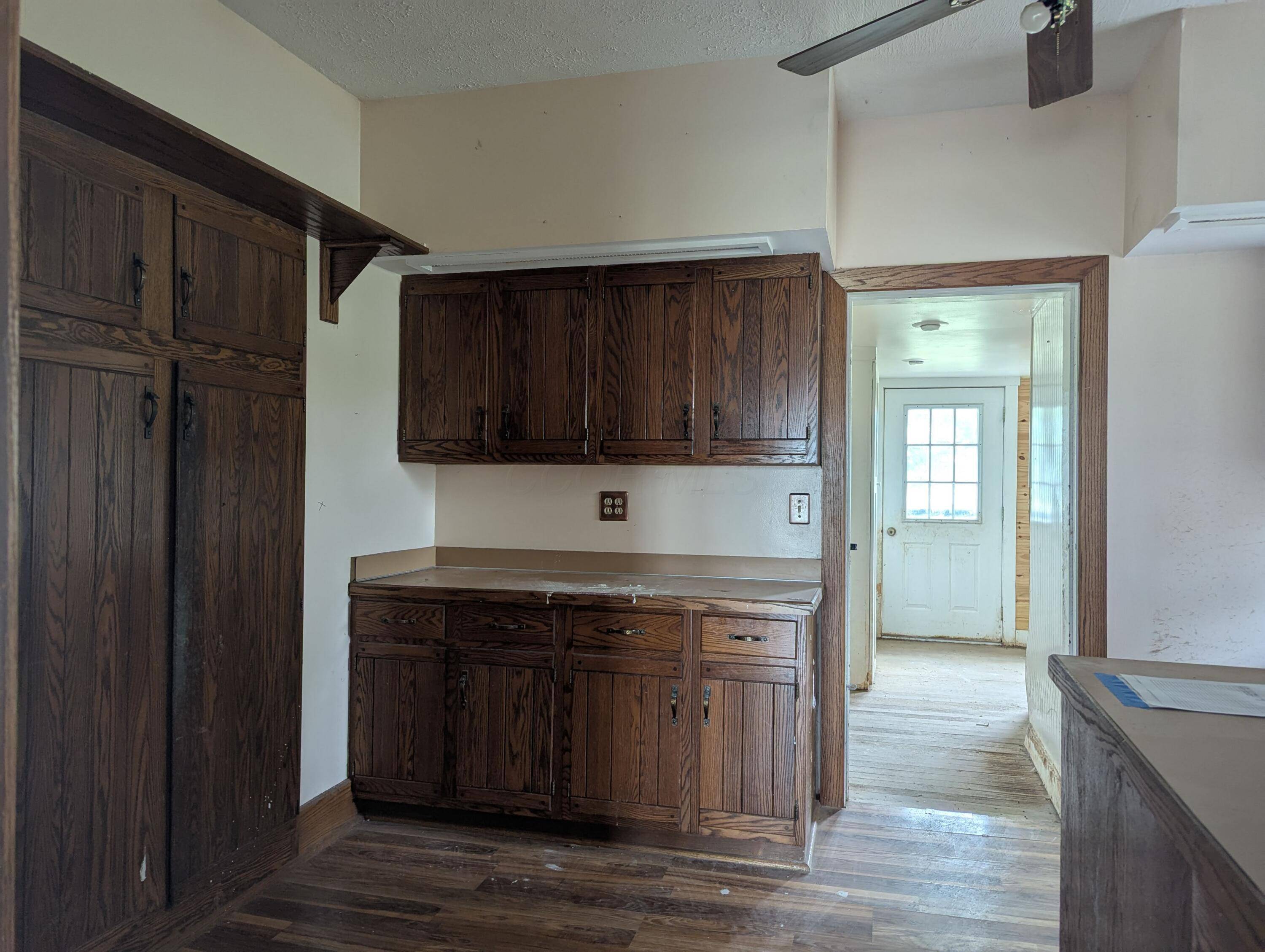 Kenton, OH 43326,17617 Township Road 95