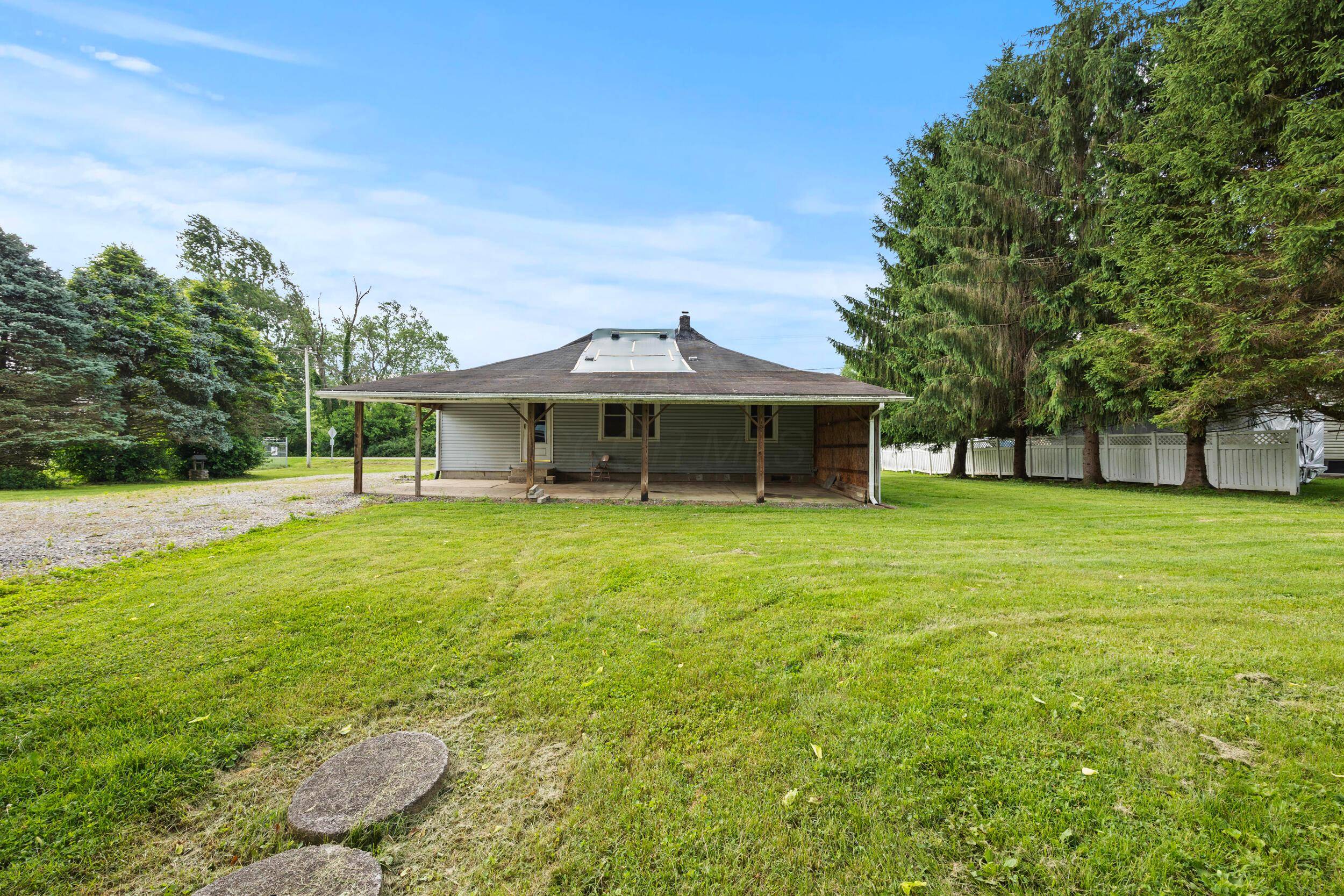Utica, OH 43080,1716 Homer Road
