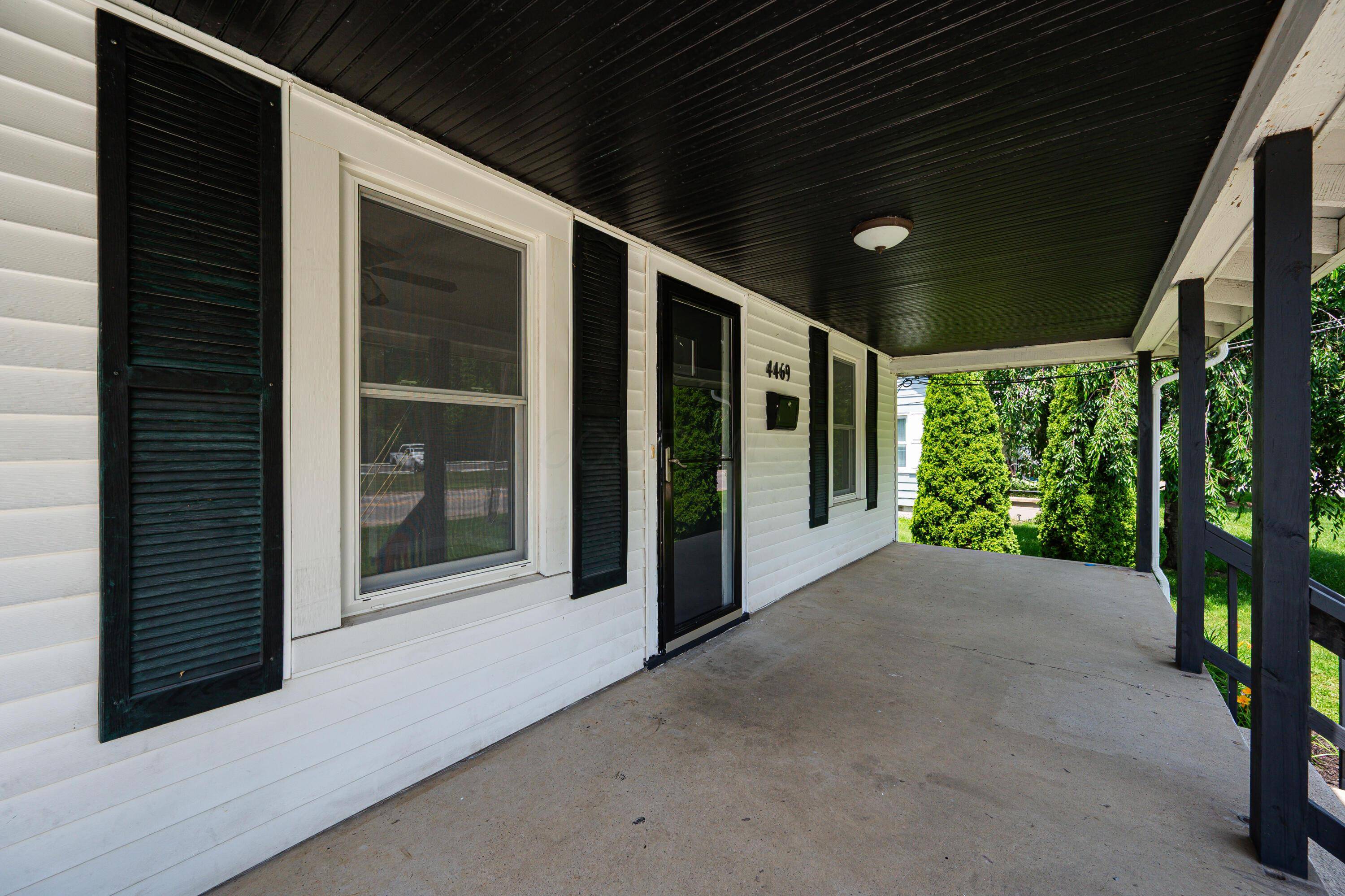 Columbus, OH 43207,4469 Lancaster Avenue