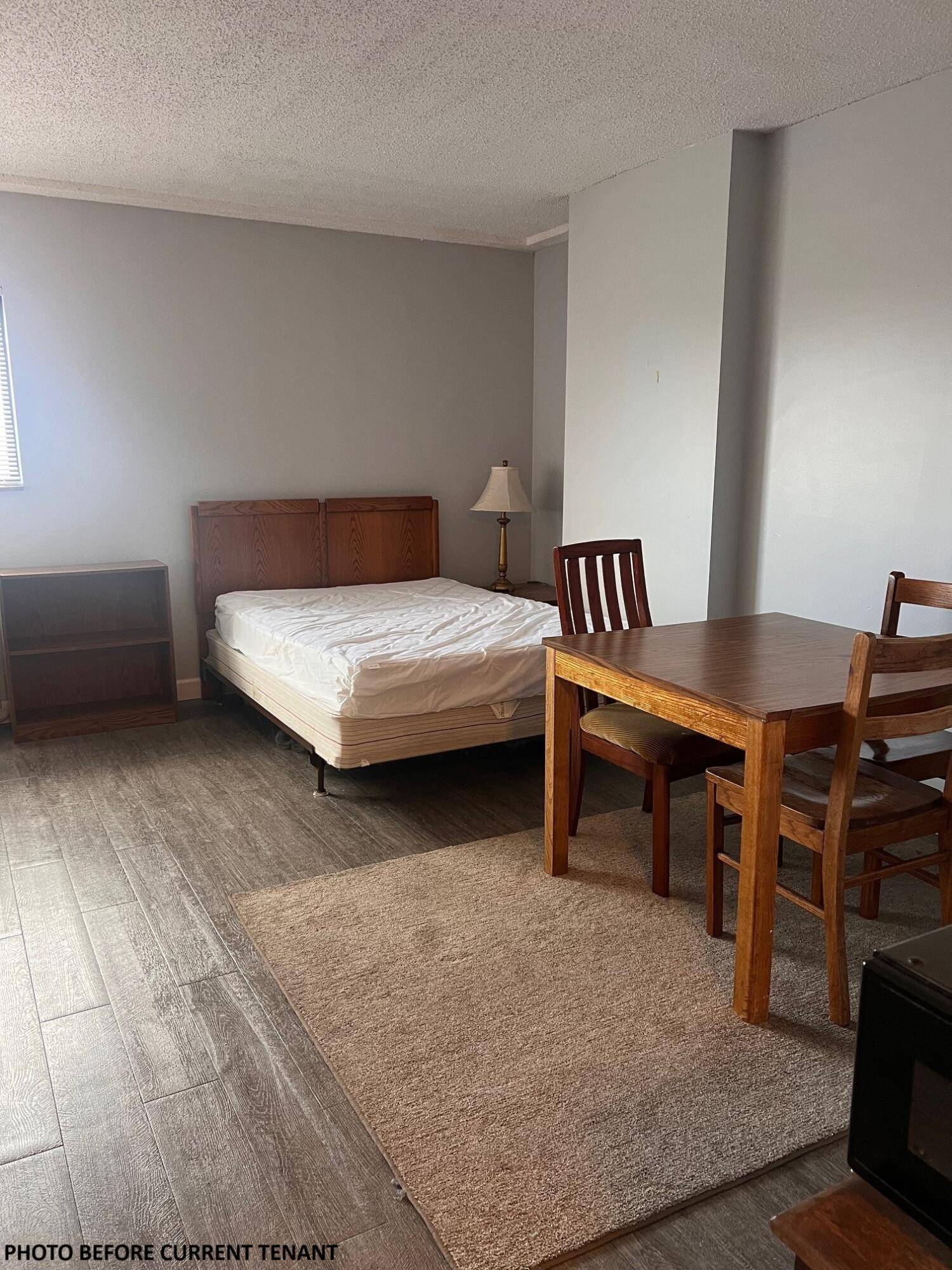 Columbus, OH 43201,364 W Lane Avenue #810