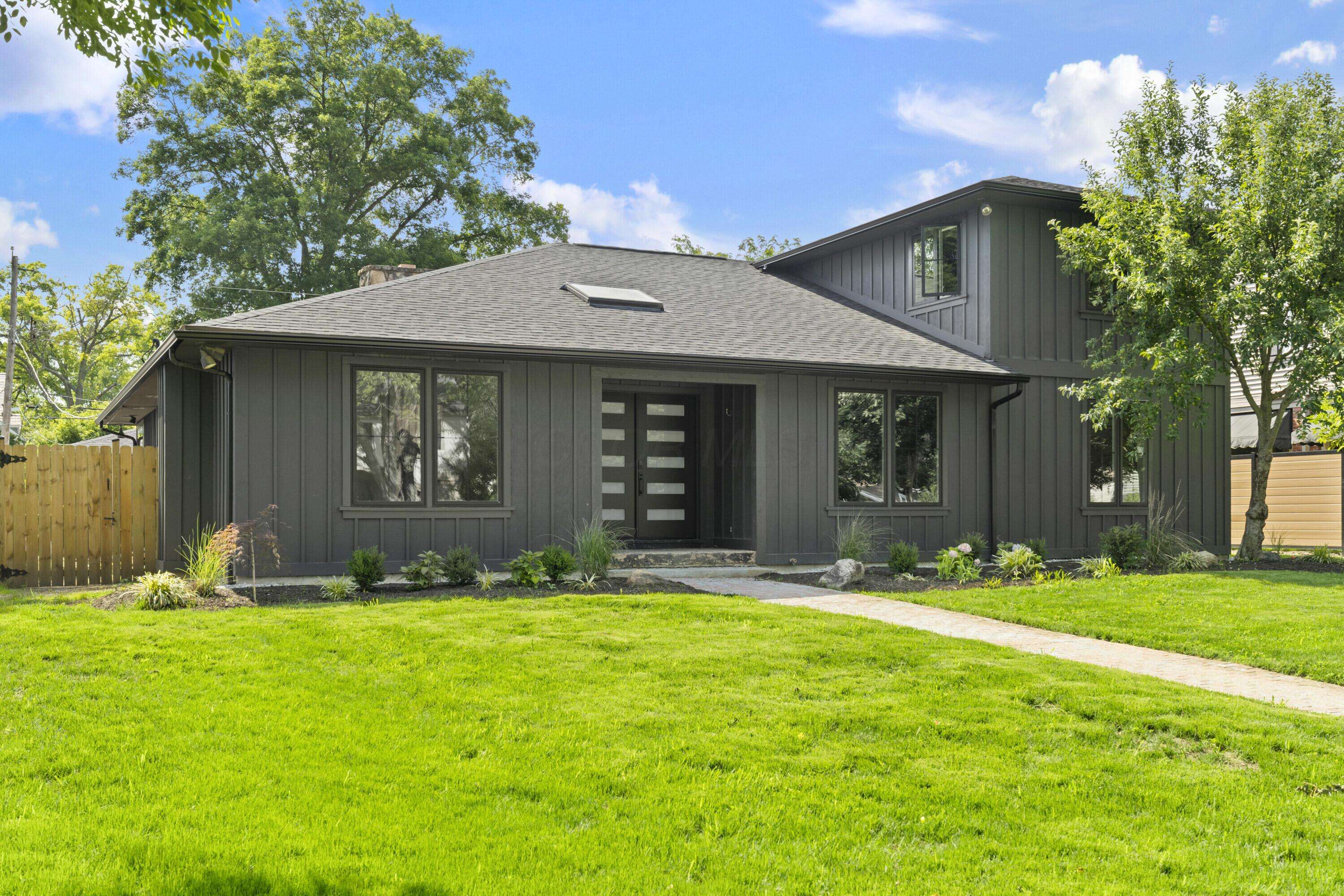 Columbus, OH 43209,235 S Stanwood Road