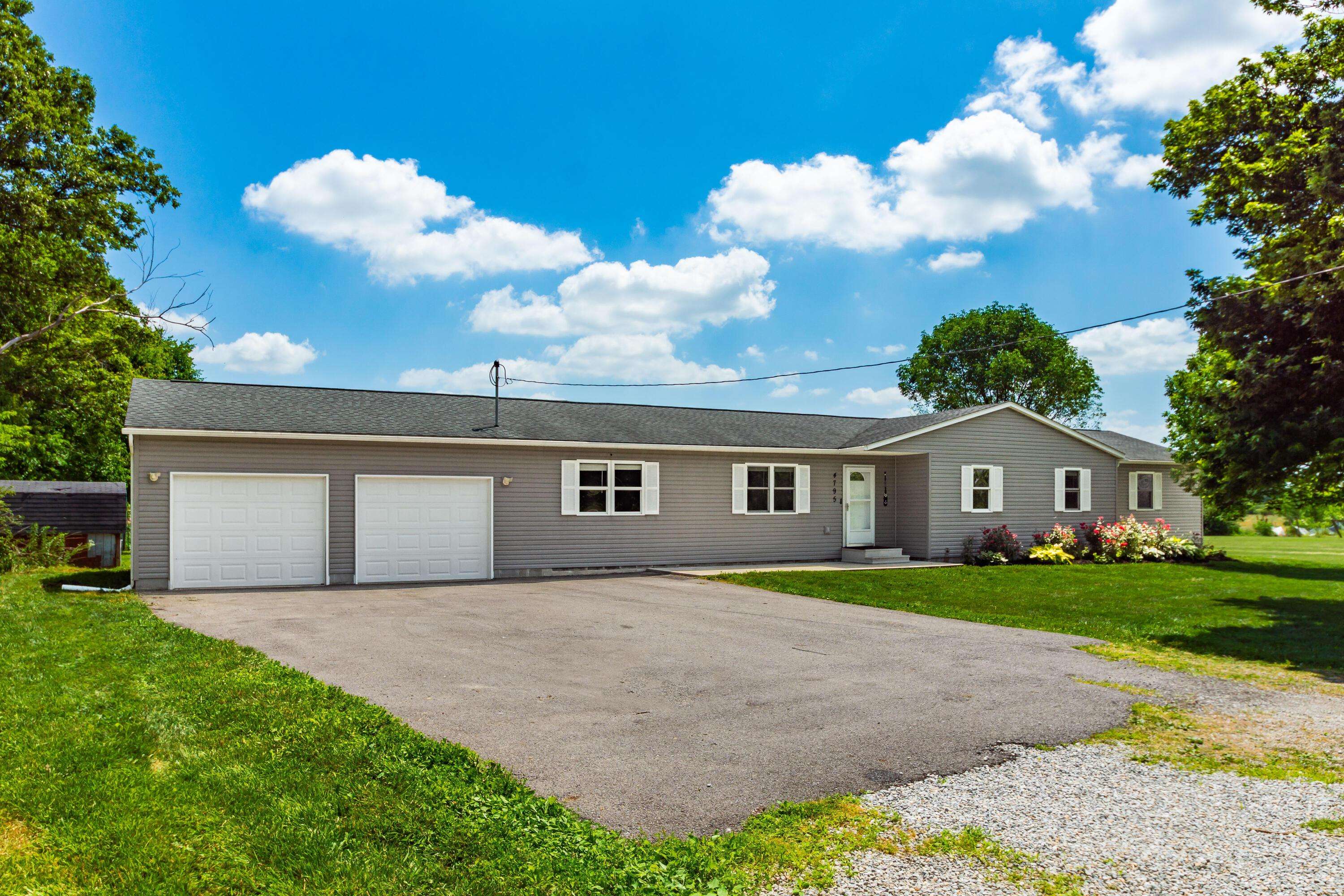London, OH 43140,4795 Lake Road