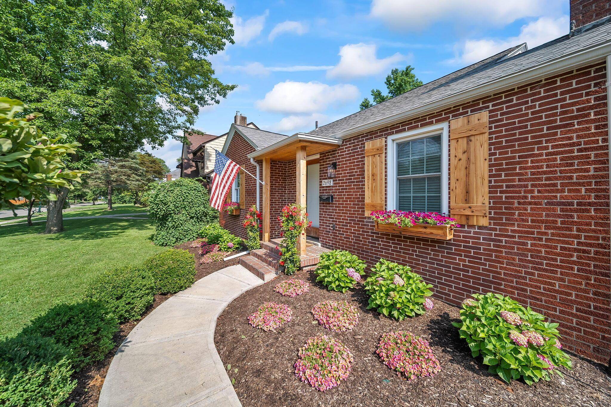 Columbus, OH 43209,2698 Ruhl Avenue